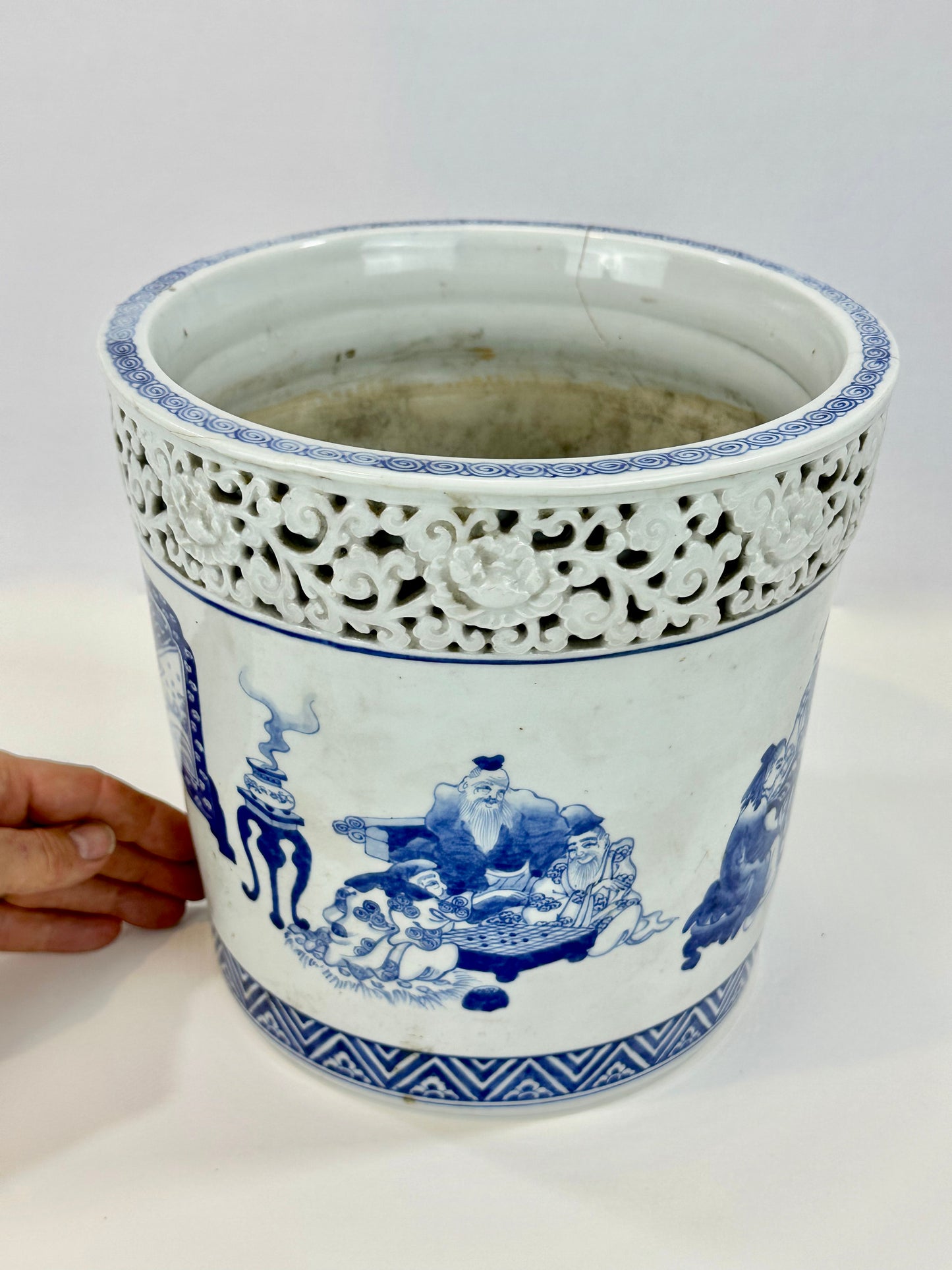 Antique Japanese Meiji Era Ceramic Blue & White Hibachi Brazier Teachers of Art 9”
