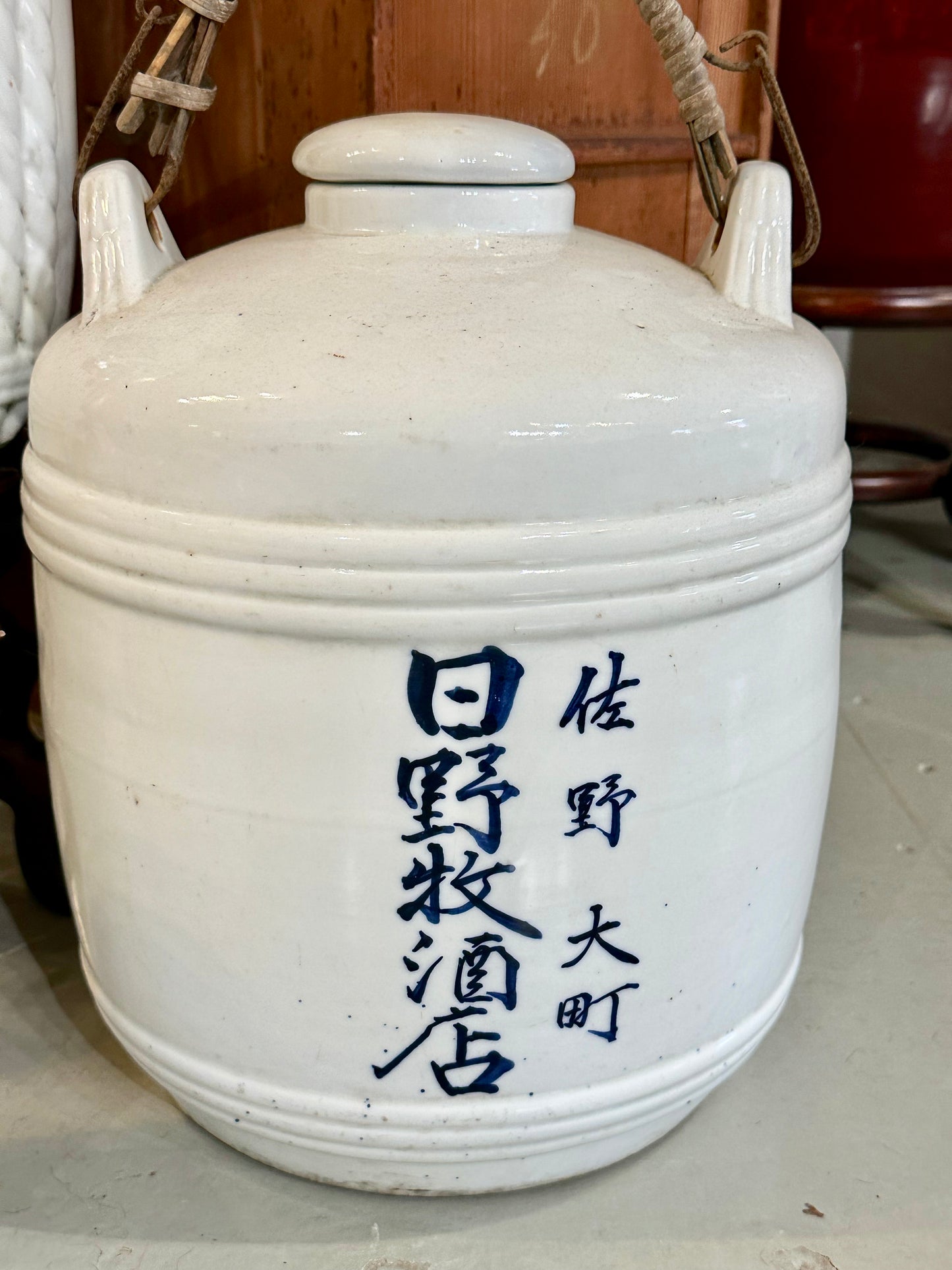 Antique Japanese (c 1920) Hand Painted Sake Tokkuri Jug Blue & White 14"
