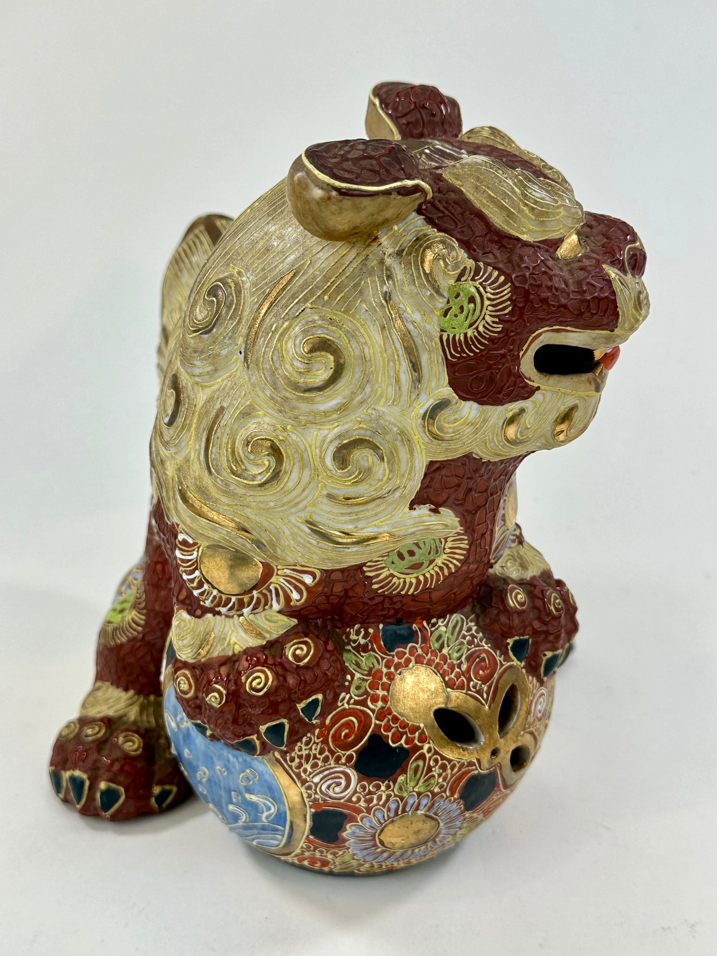 Vintage Japanese Kutani Cermic ShiShi Temple Lion Foo Dog Statue 9”
