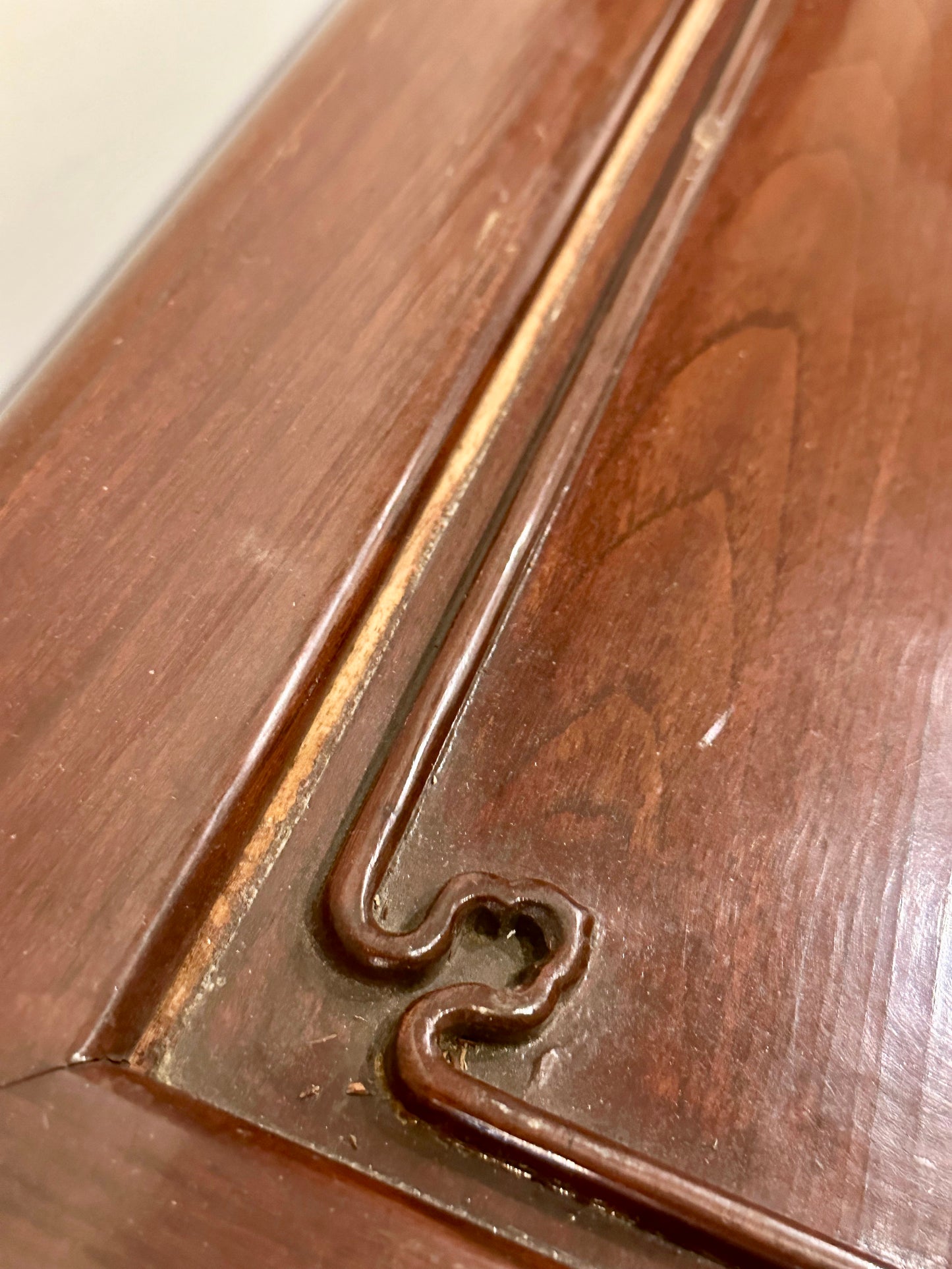 Vintage Chinese Camphor Wood Storage Trunk Blanket Chest mid 20th 48”