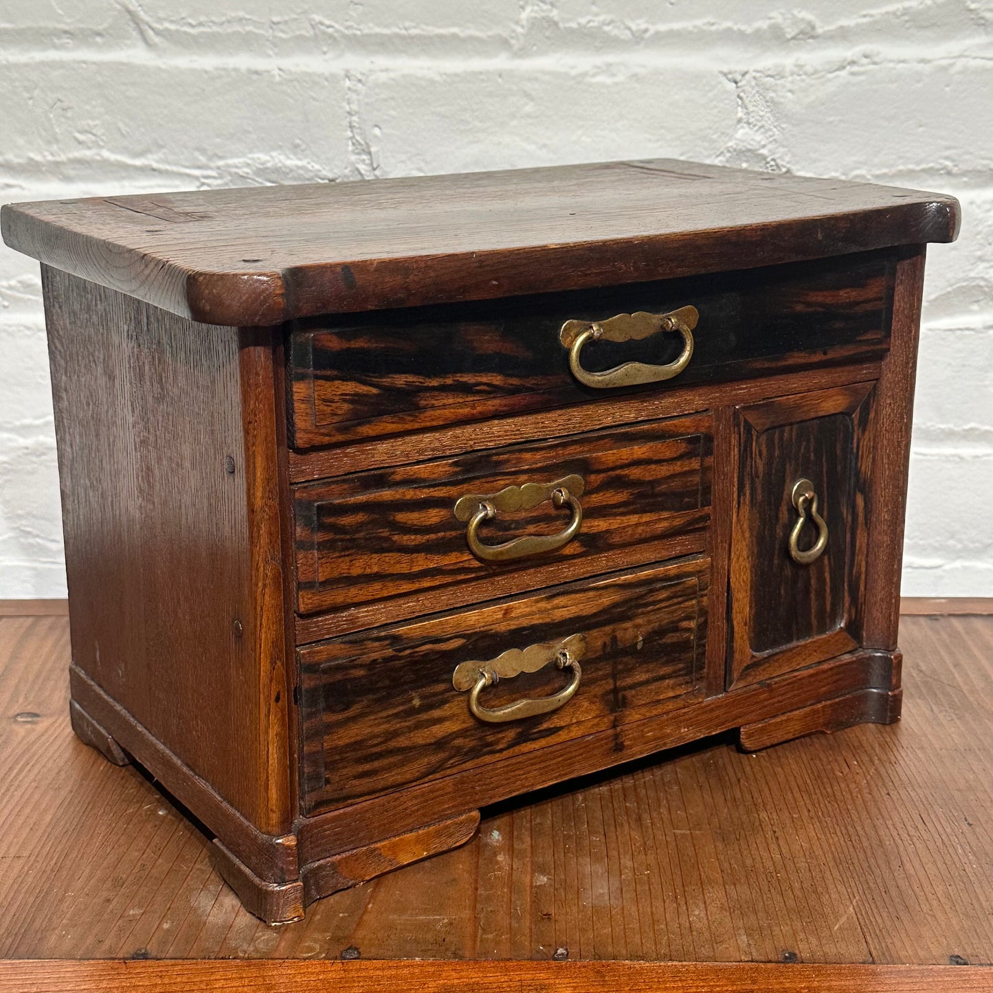 Antique Japanese 4 Drawer Kyodai Vanity Tansu Persimmon Wood 14" Haribako