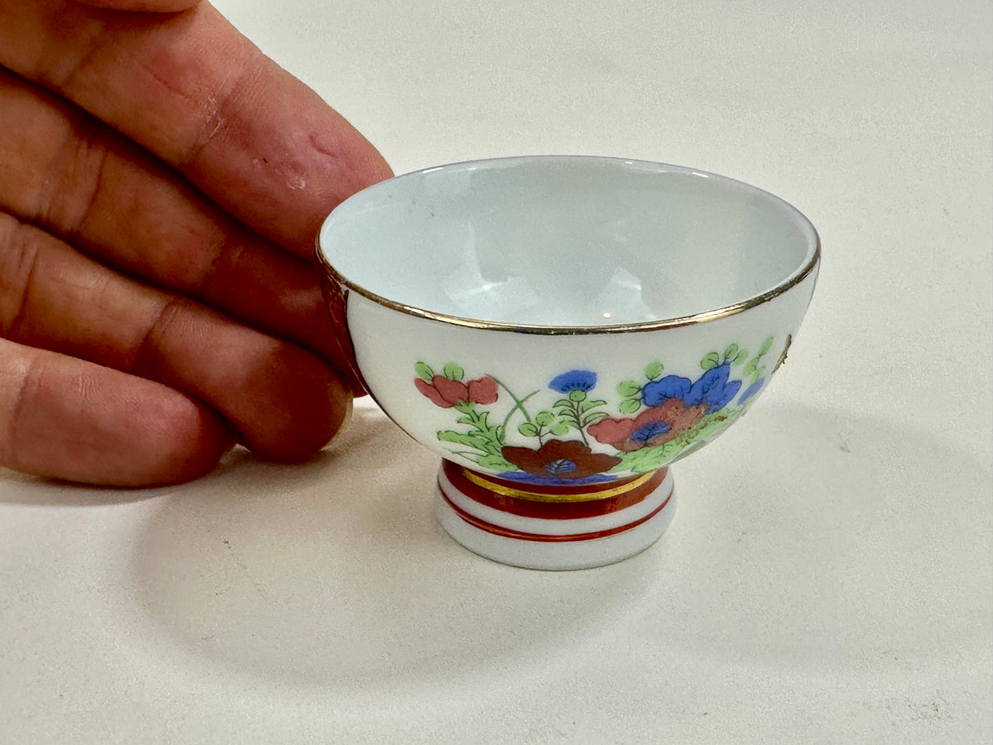 Vintage Japanese Showa Era c.1950's Kutani Ceramic Sakazuki Sake Cup