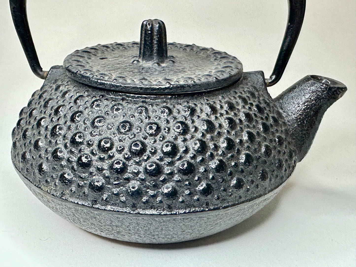 Vintage Japanese Mini Iron Tea Kettle Tetsubin Enamel Lined Interior 4.5"