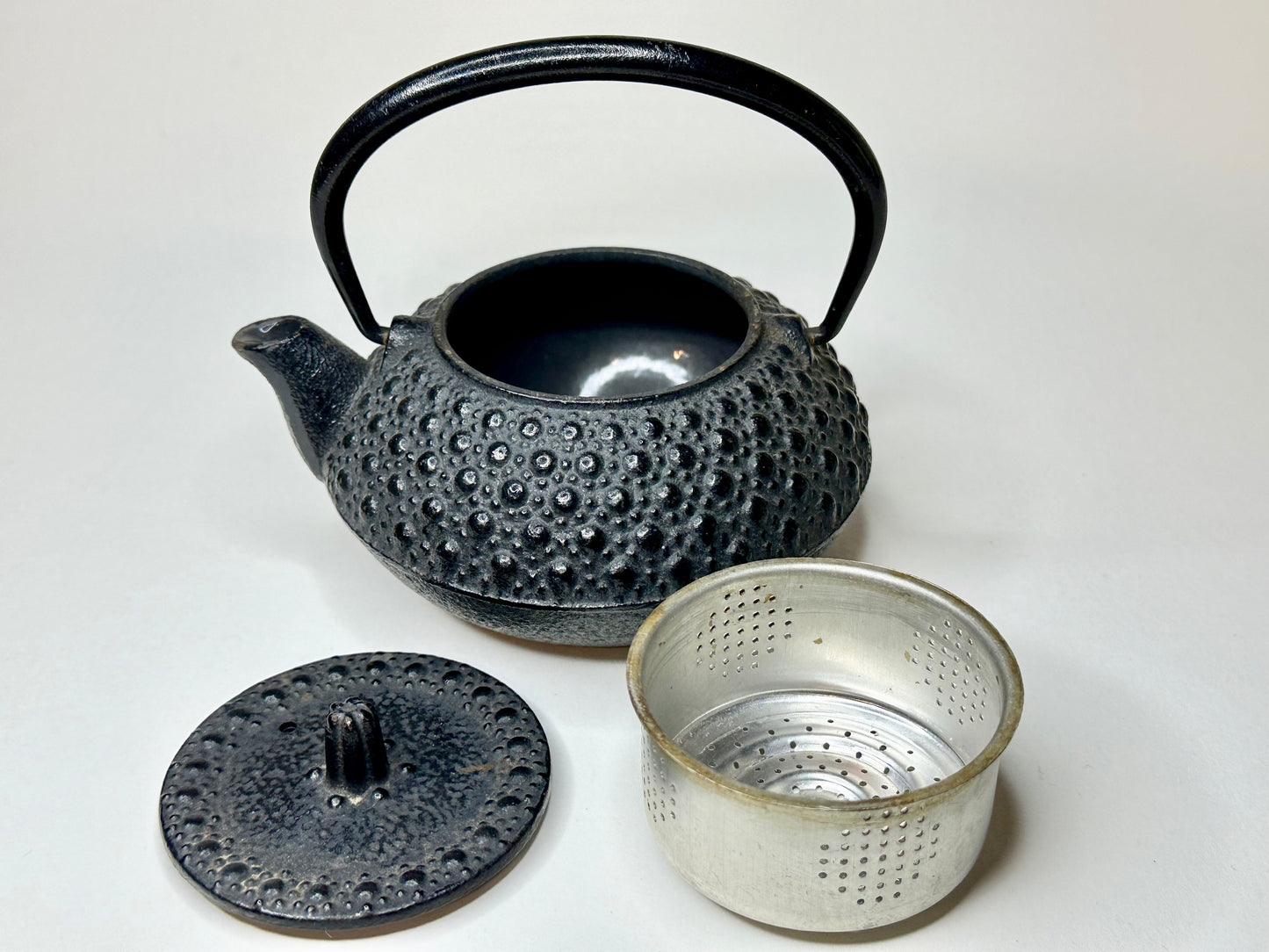 Vintage Japanese Mini Iron Tea Kettle Tetsubin Enamel Lined Interior 4.5"