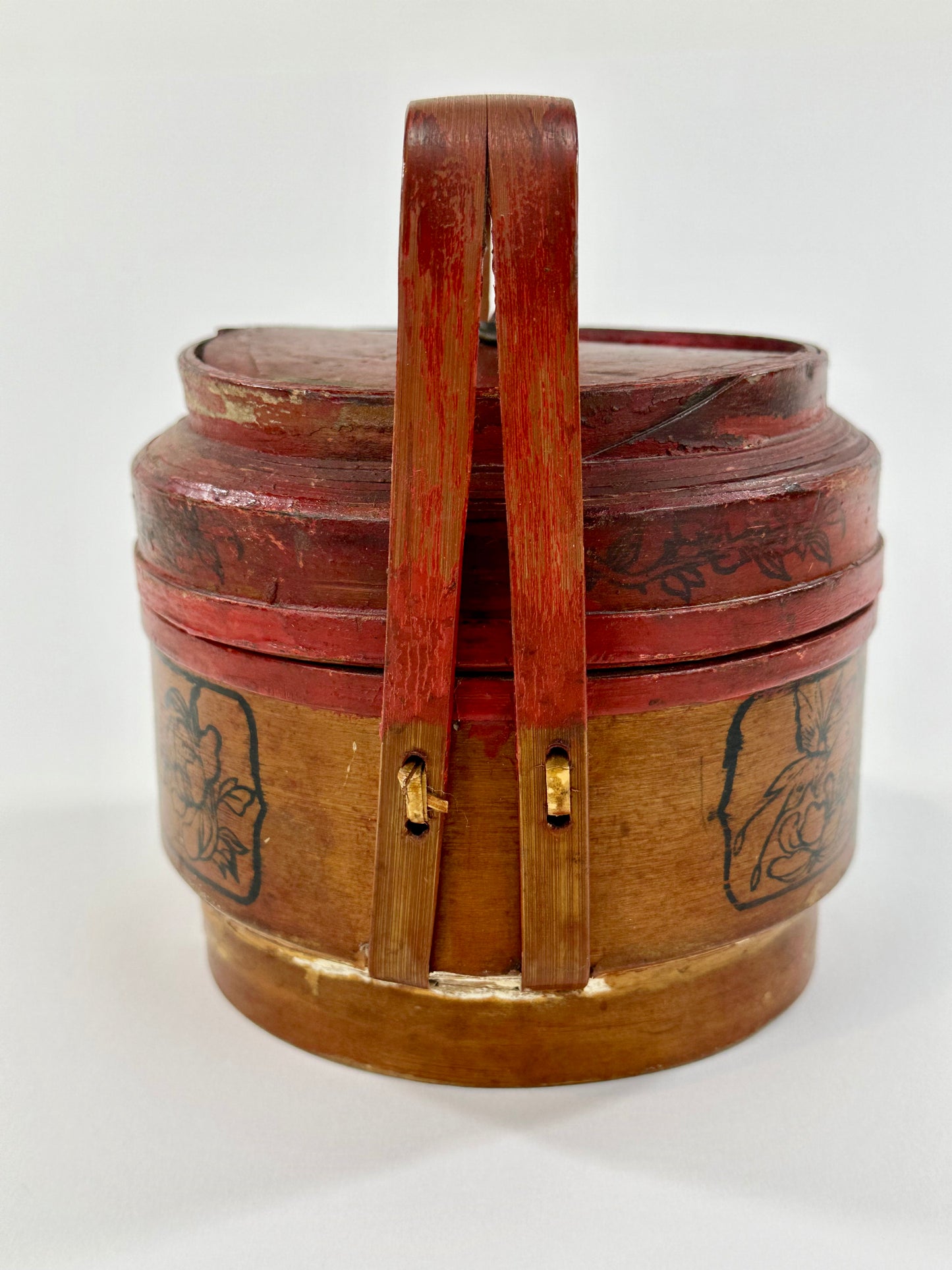 Vintage Chinese Miniature Wedding Lacquer Rattan Basket/Box 6"