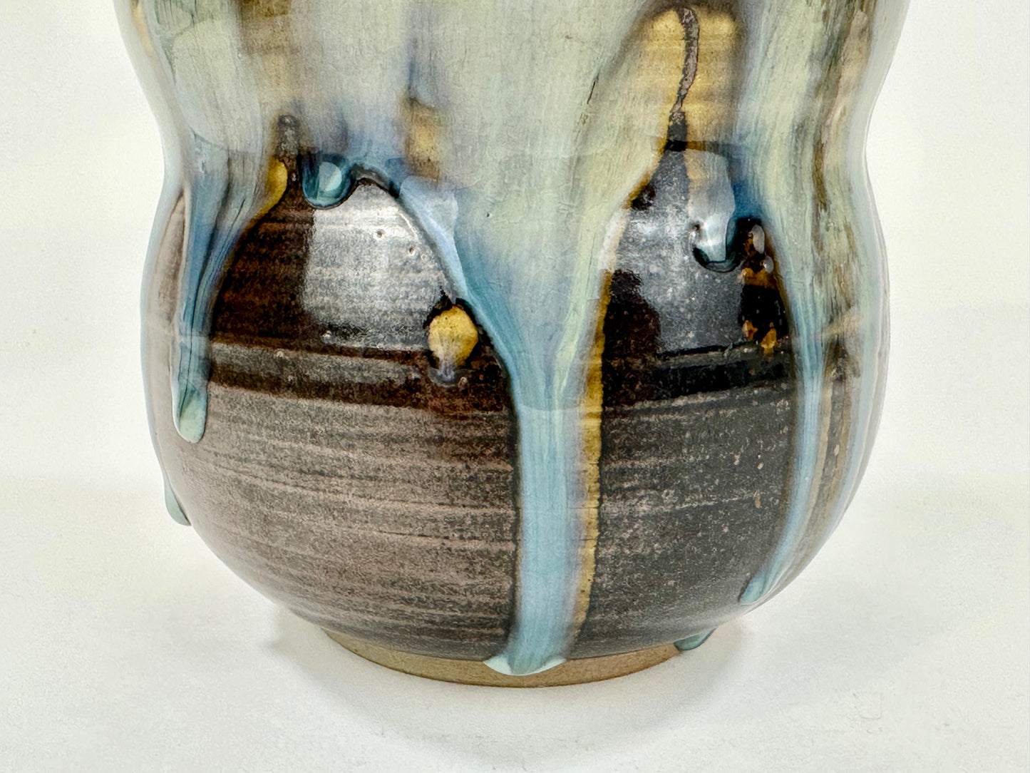 Vintage Japanese Shigaraki Mizusashi Water Vessel for Tea Ceremony 7"