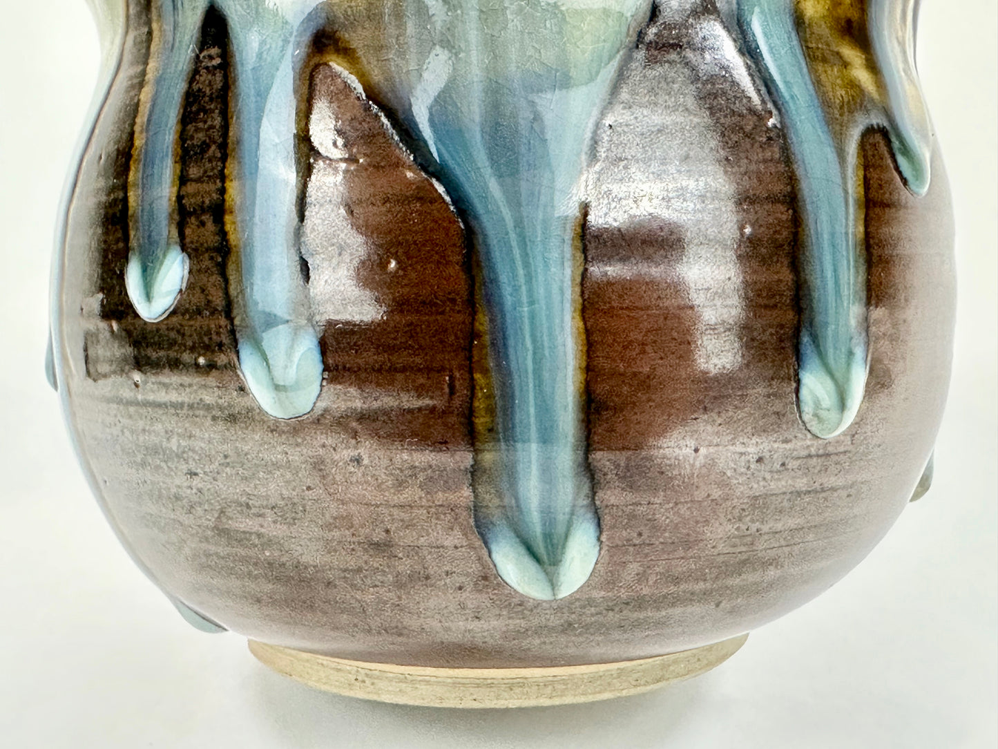 Vintage Japanese Shigaraki Mizusashi Water Vessel for Tea Ceremony 7"