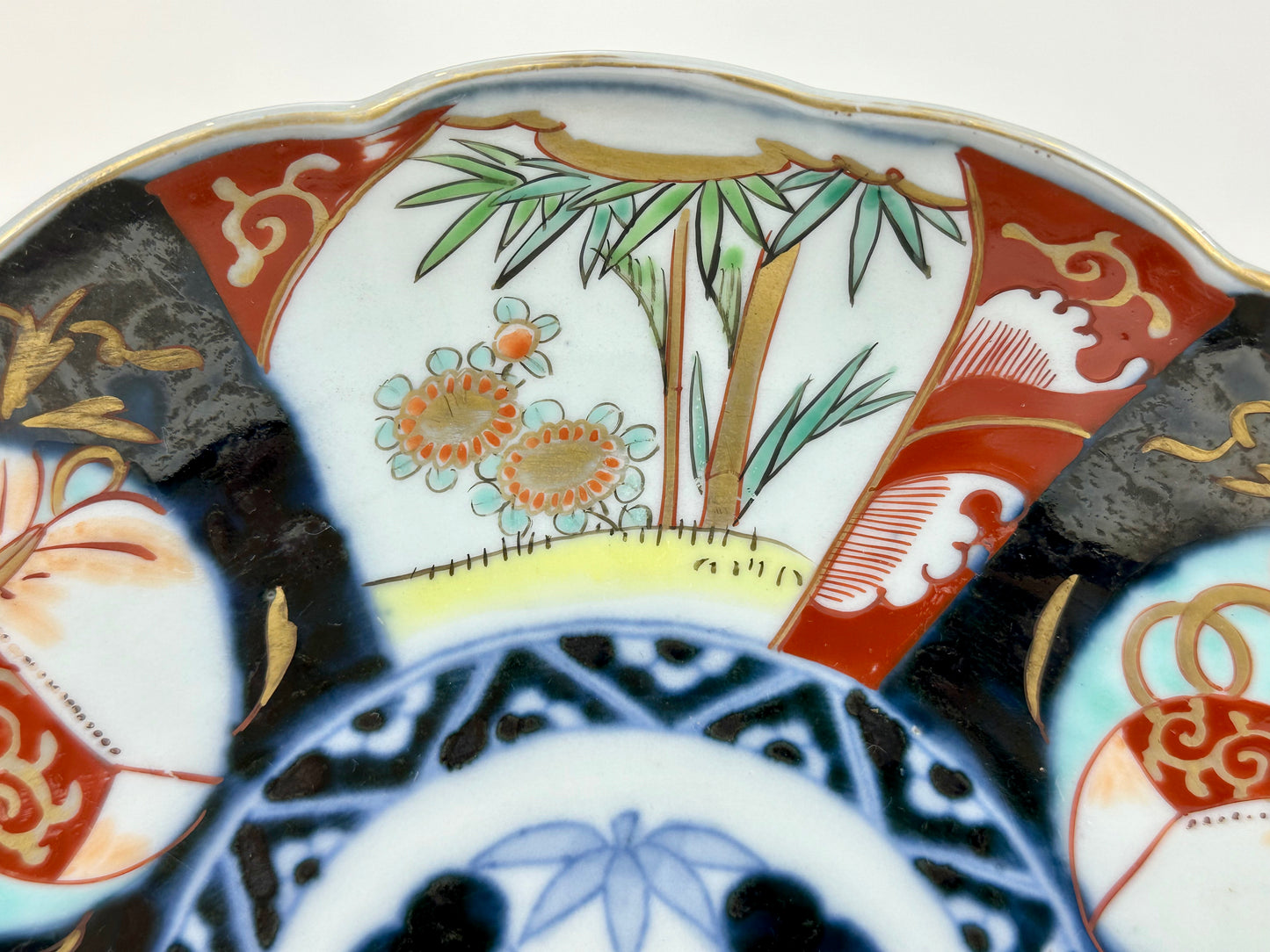 Antique Japanese Edo Era 19th Century Imari Ceramic Plate 9.5"