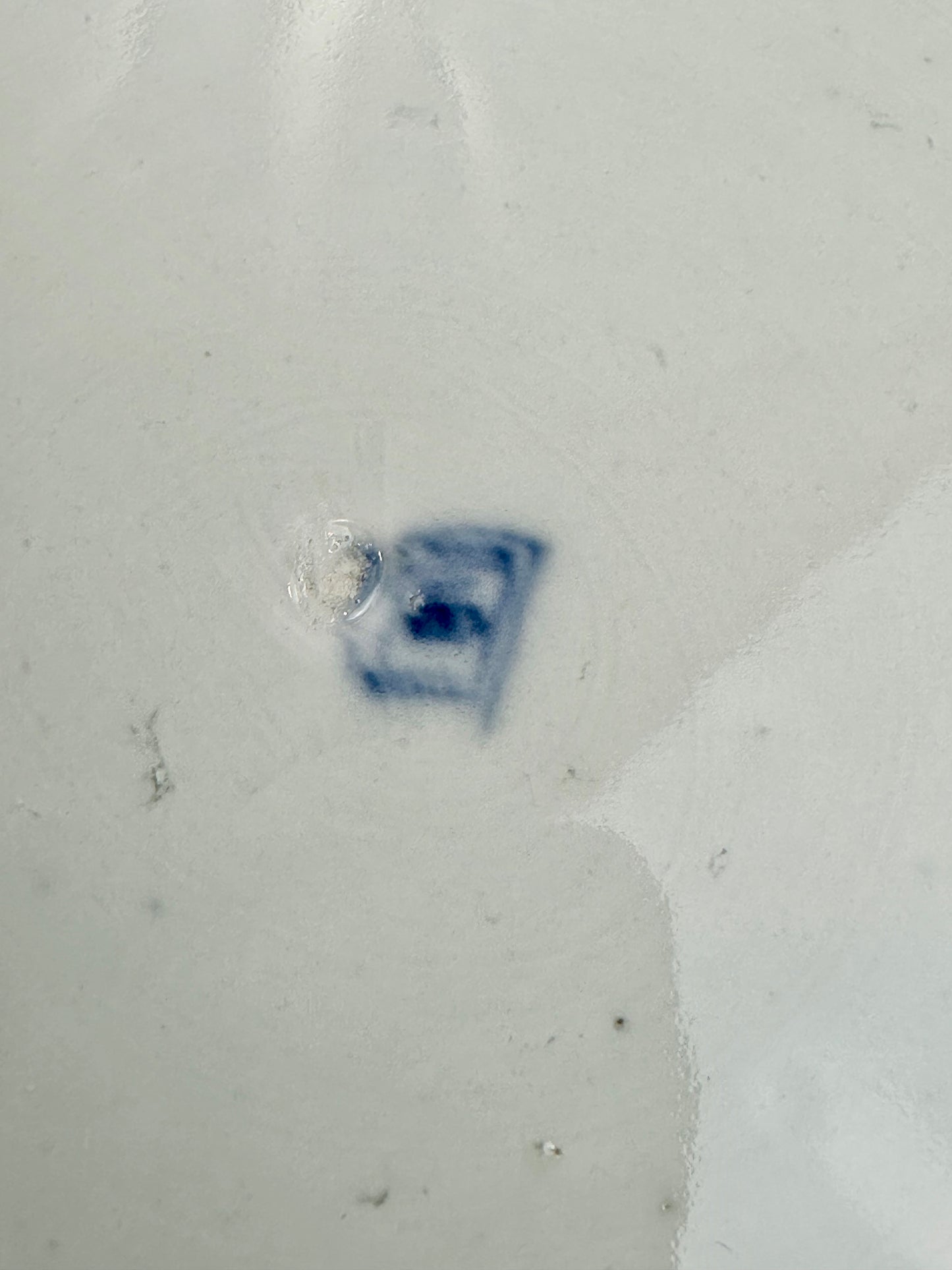 Antique Japanese Edo Era 19th Century Imari Ceramic Plate 9.5"