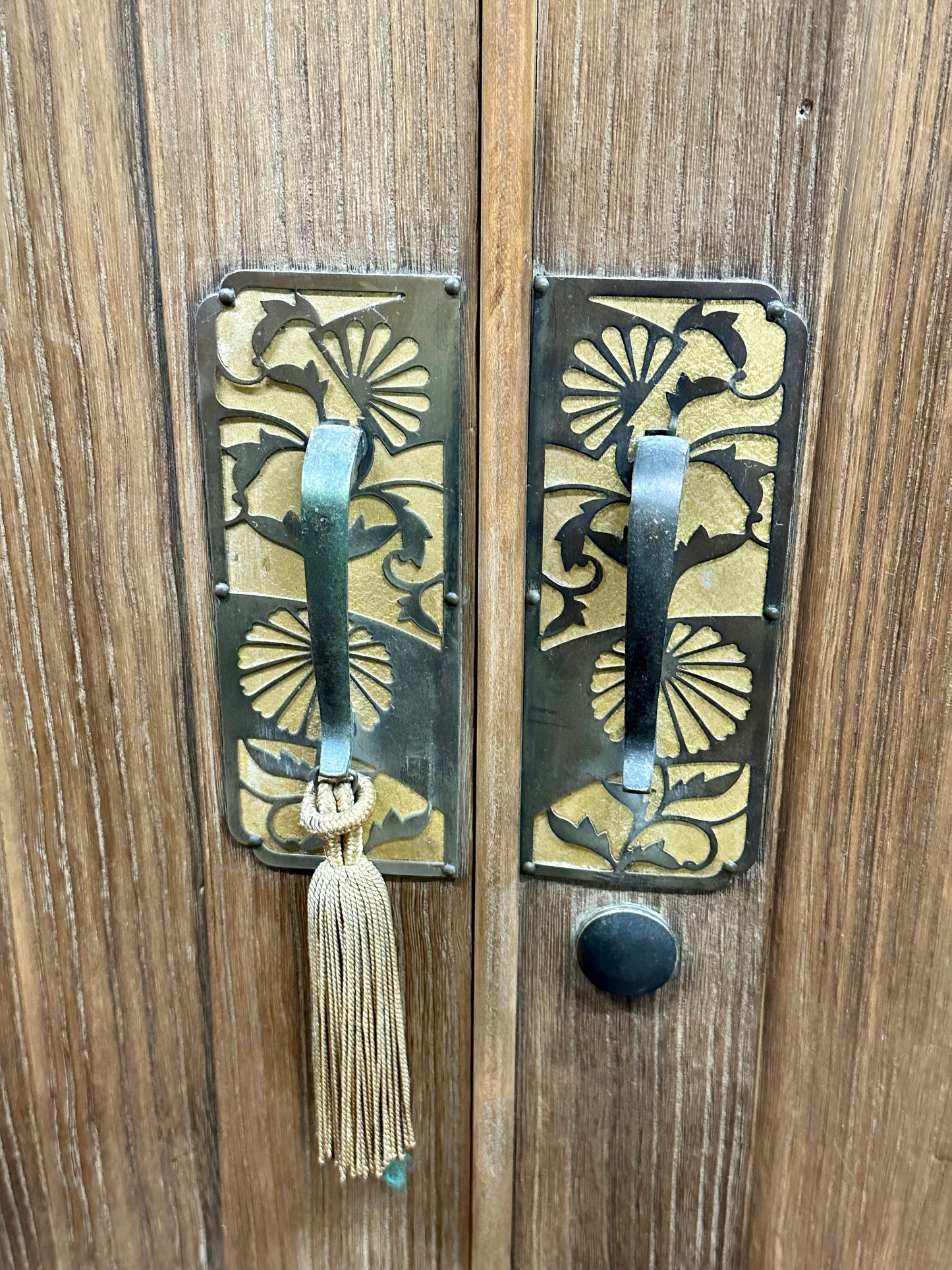 Antique Japanese Clothing Tansu Taisho Era c1920's Ishodansu Kiri Paulownia Chest 36"W