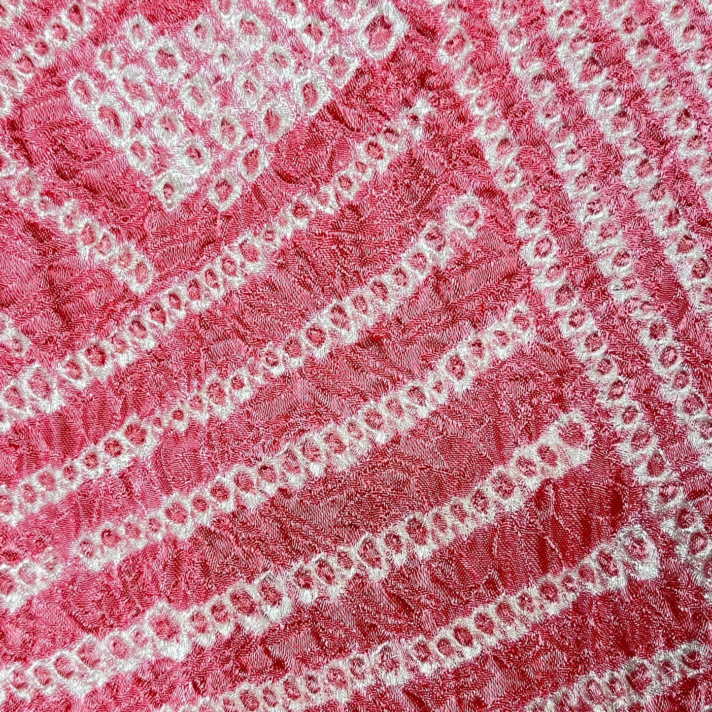 Vintage Japanese Silk Haori Coat in Shibori Tie-dye Pink Weave pattern 28"L