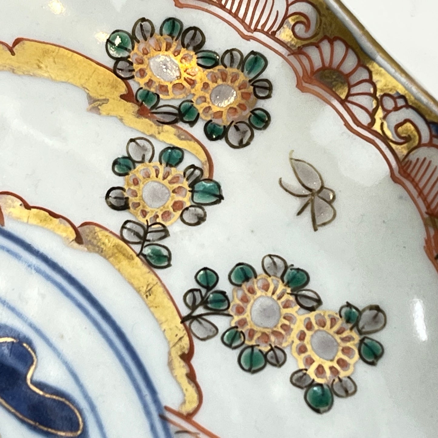 Antique Meiji Era Japanese Ceramic Aka-Imari Plate