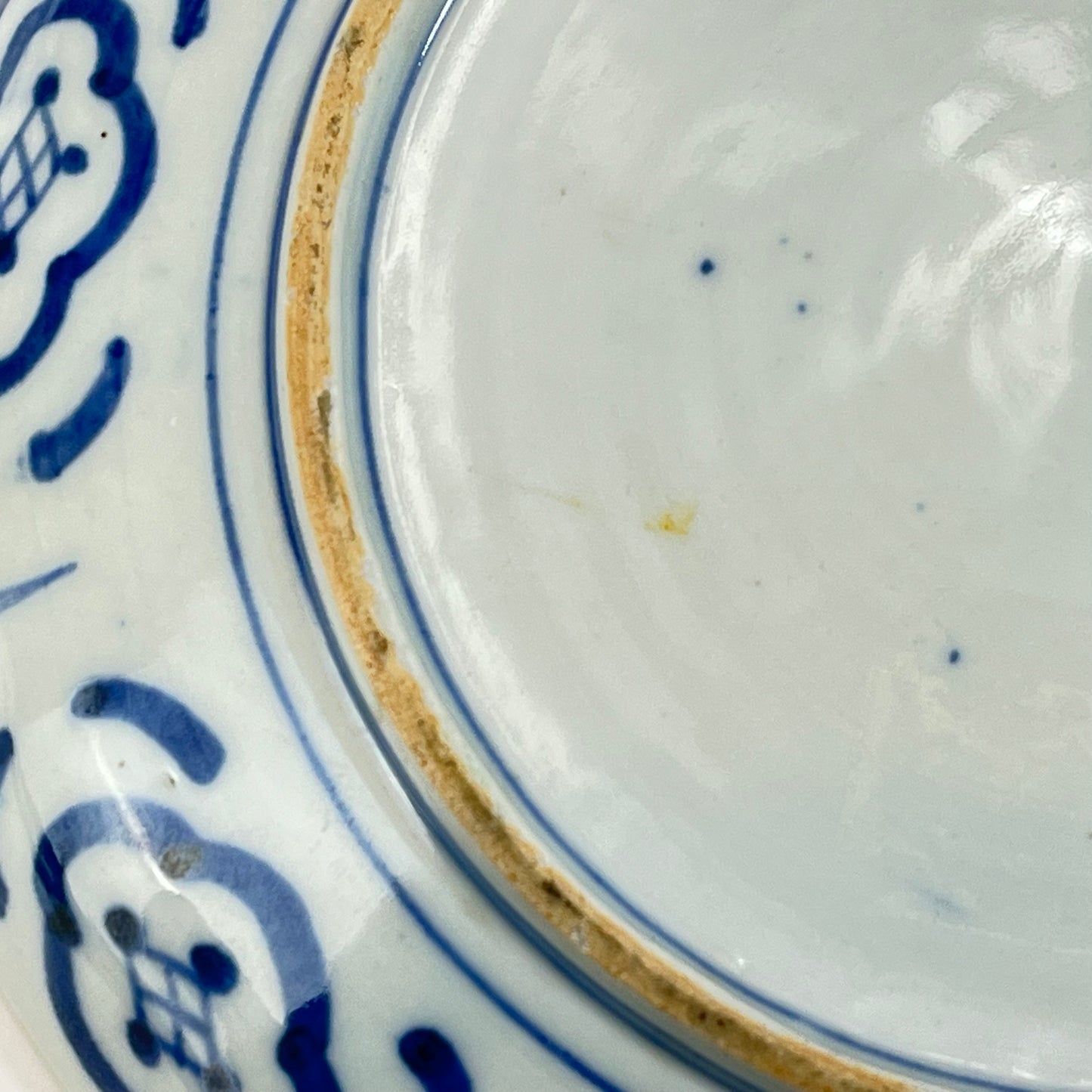 Antique Meiji Era Japanese Ceramic Aka-Imari Plate