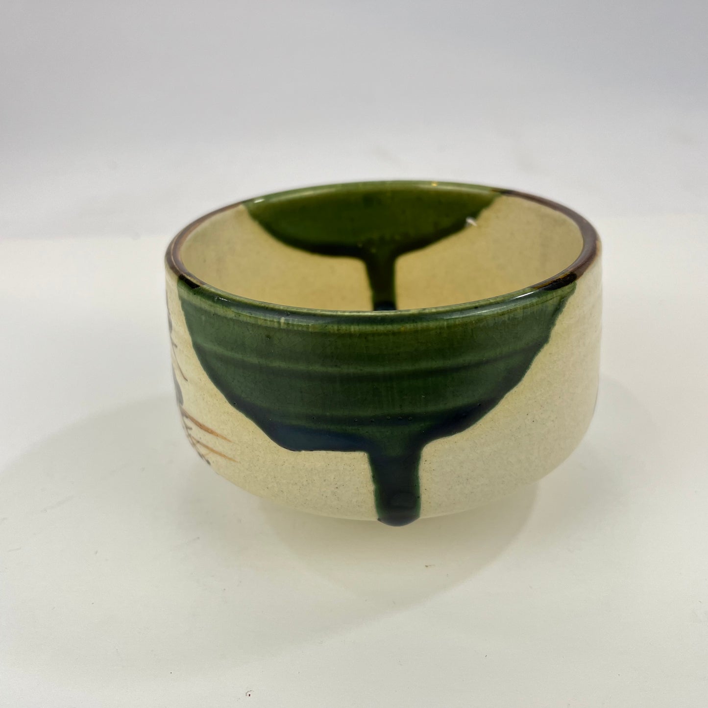 Signed Oribewear Tea Ceremony Chawan Tea Bowl Green Spot Drips & Pine Trees