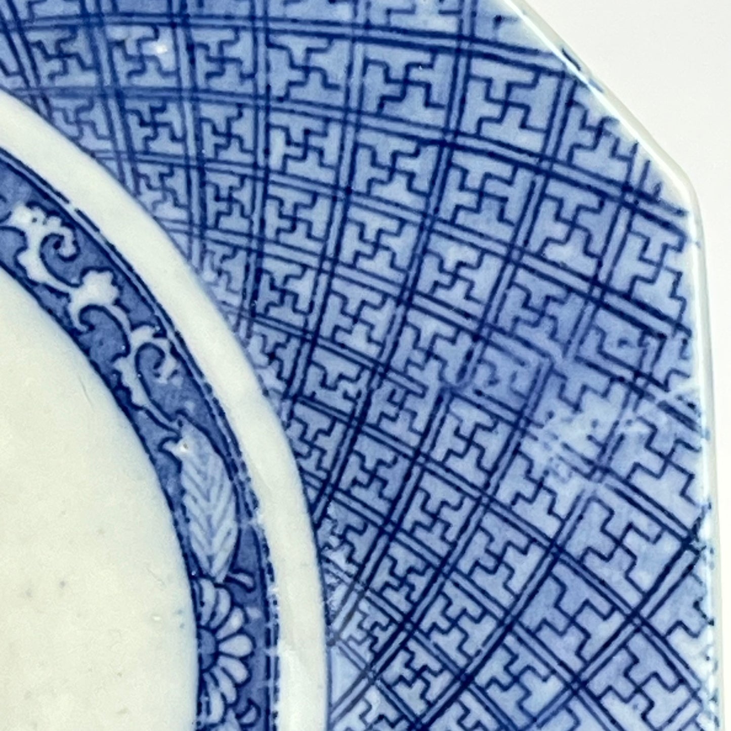 Antique Japanese Meiji Era Octagonal Ceramic Imari Plates Ikebana Motif