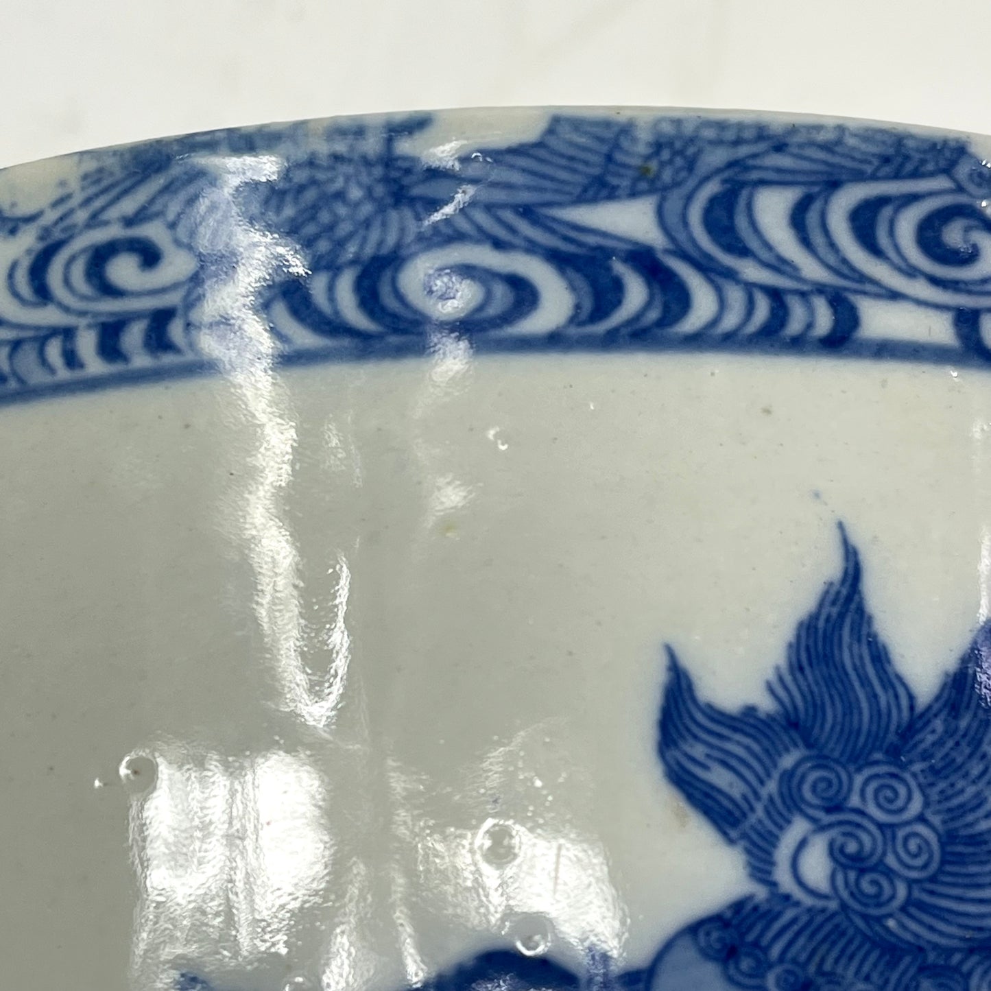 Antique Japanese Meiji Era c.1880 Ceramic Imari Hibachi Brazier w/ Cutout Handels 11”