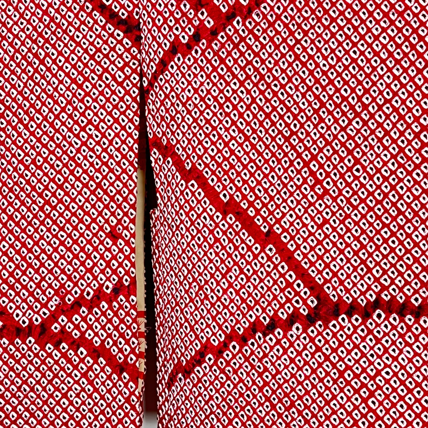 Vintage Japanese Silk Haori Coat in Shibori Tie-dye Bright Red Fan Pattern 28"L