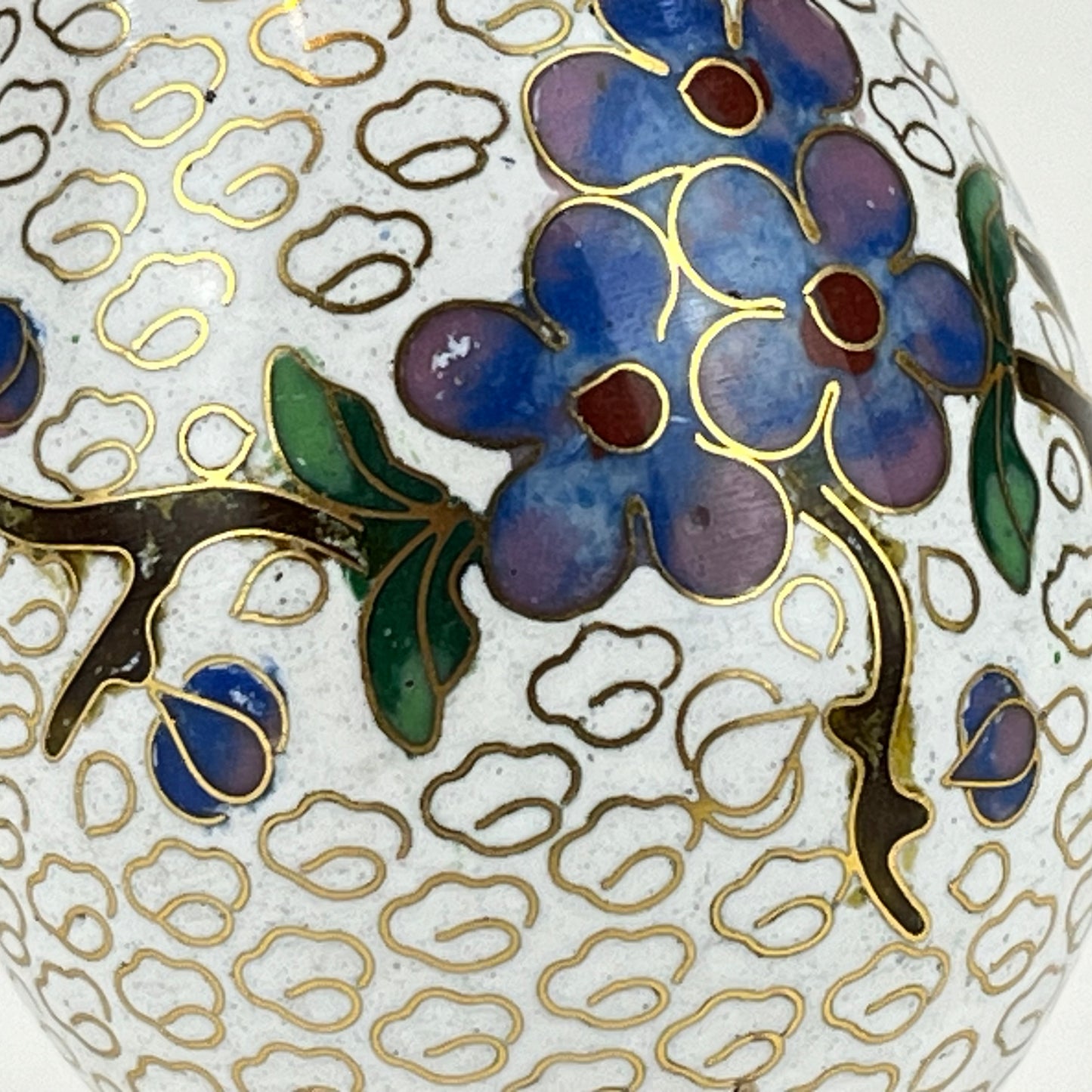 Vintage Chinese Cloisonné Egg 3.5"