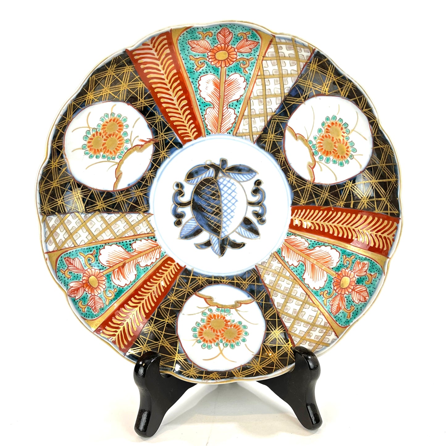 Antique Meiji Era Japanese Ceramic Aka-Imari Plate Traditional Designs