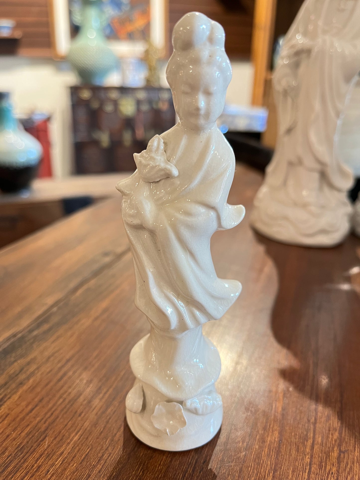 Quan-Yin Statue Porcelain God/Gooddess of Compassion Standing Pose 6”