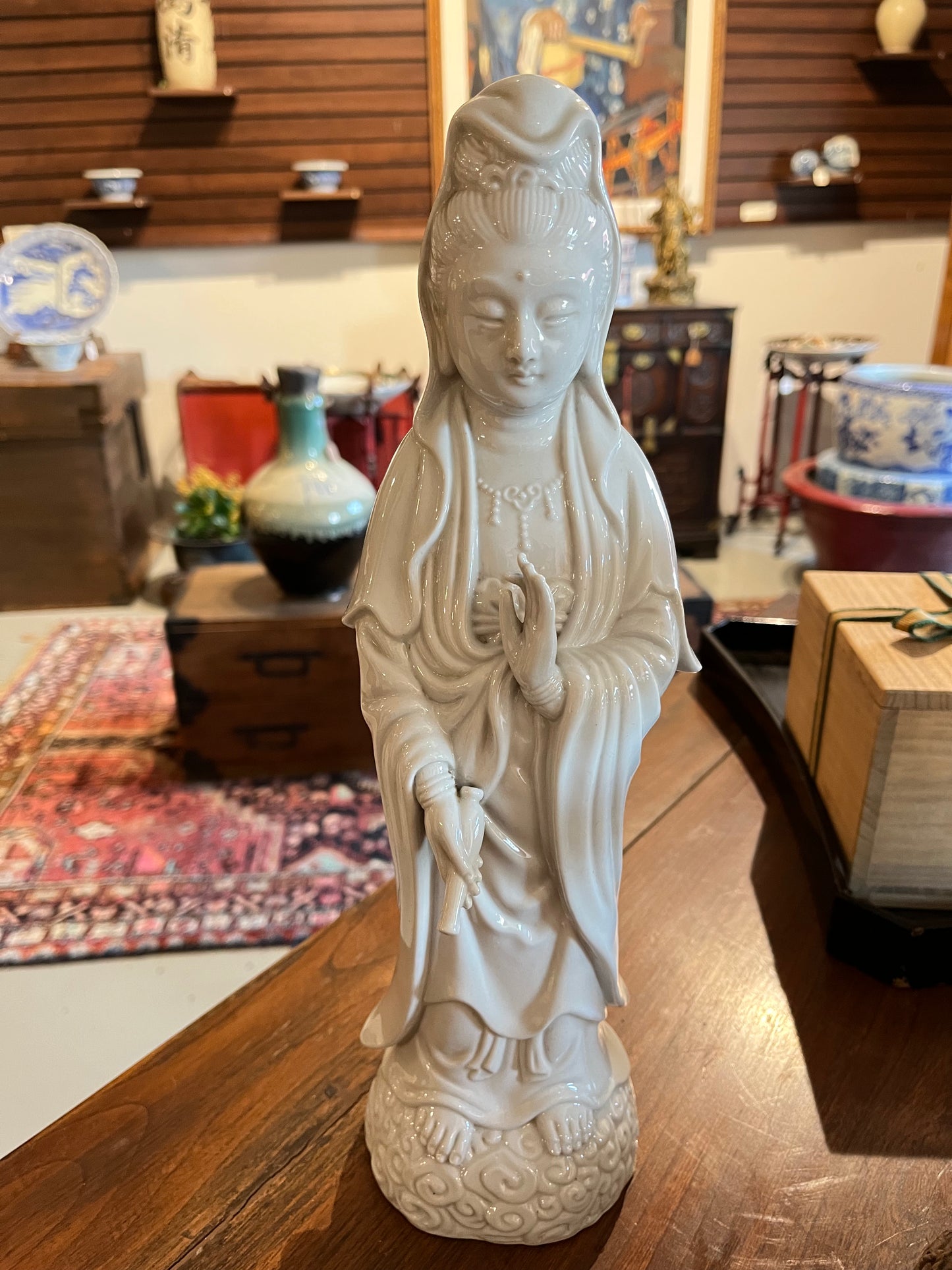 Quan-Yin Statue Porcelain Kutani God/Gooddess of Compassion Standing Pose 12”