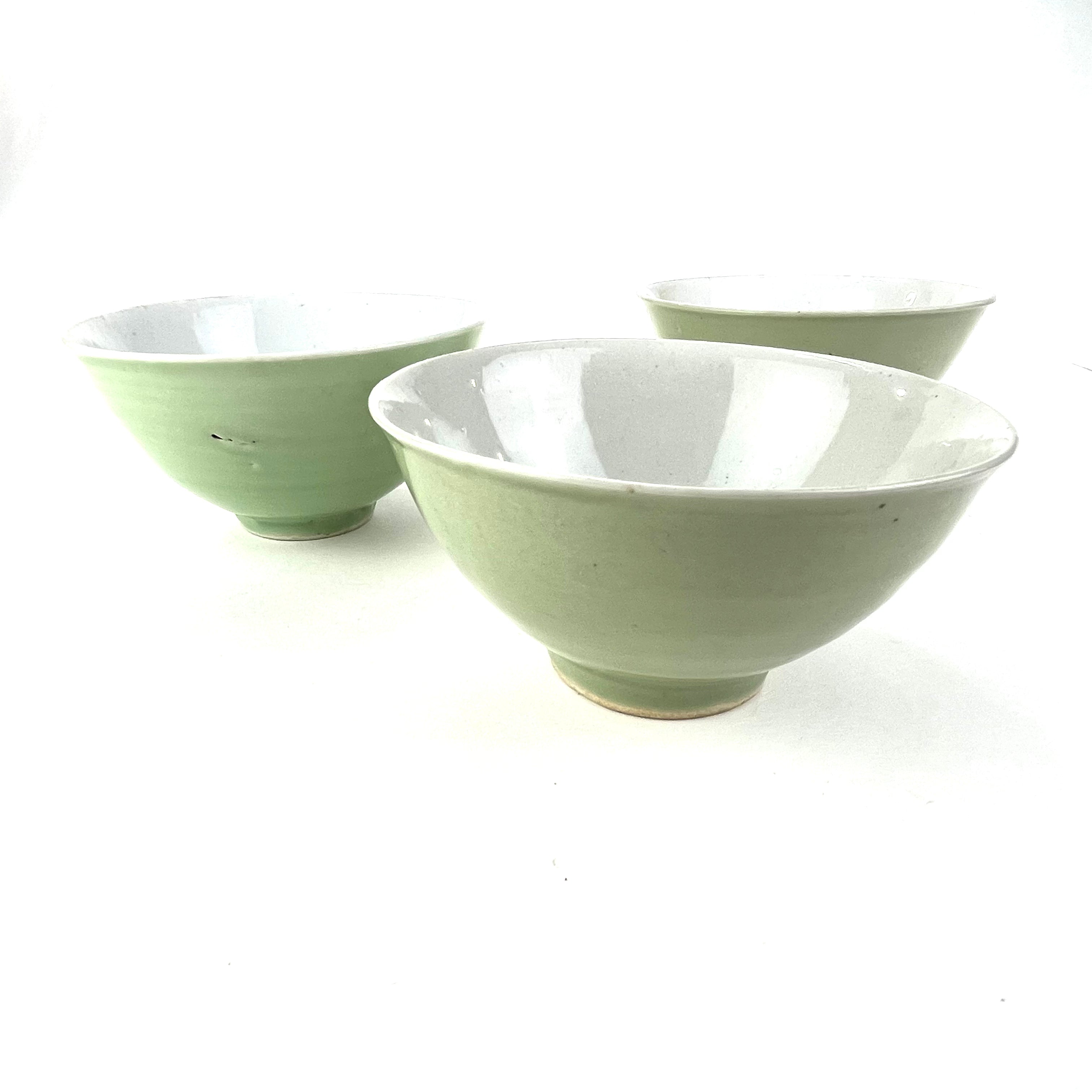 Antique Japanese Meiji Era 1900's Green Celadon Chawan bowls 7 – Shogun's  Gallery