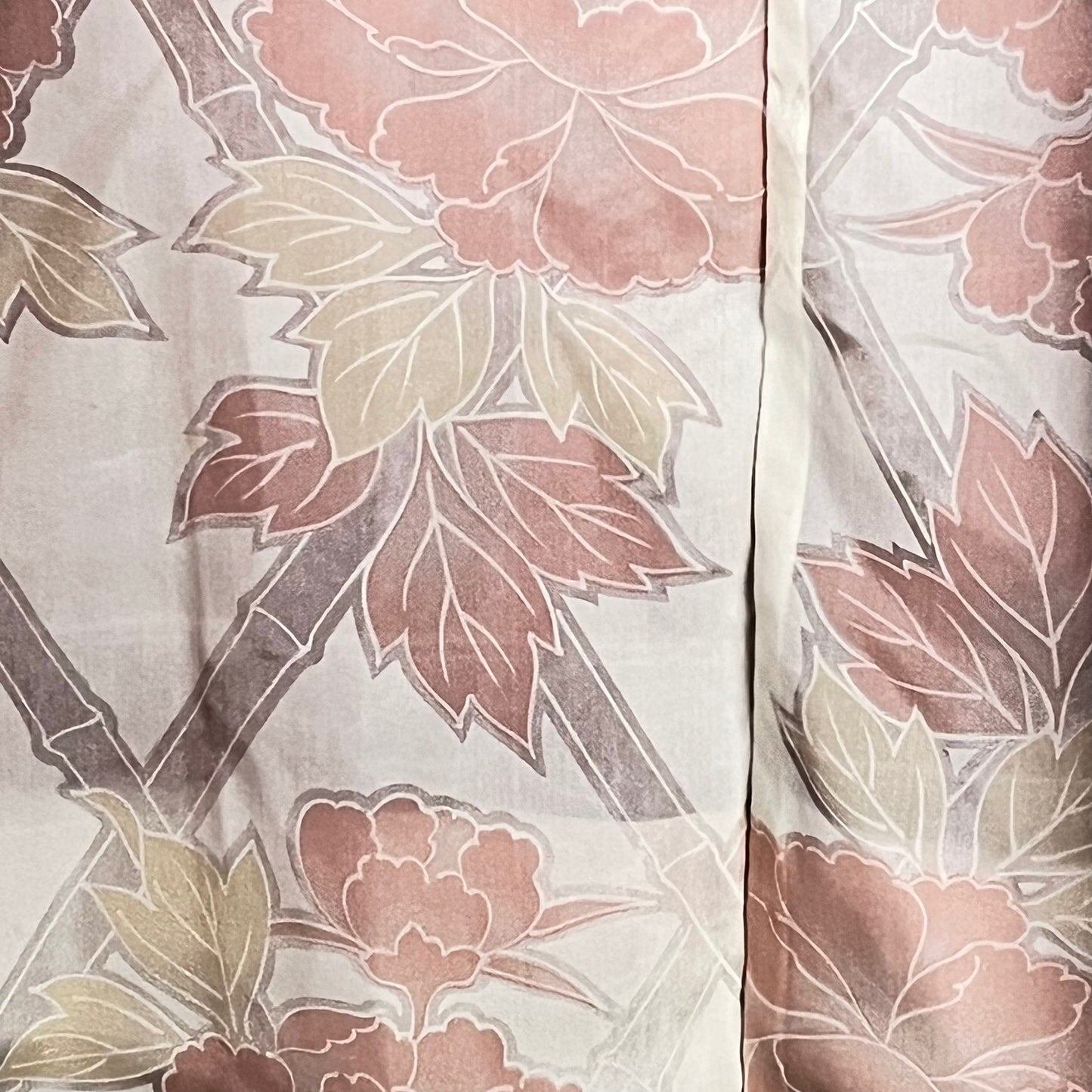 Vintage Japanese Silk Haori Coat in Shibori Tie-dye Bright Red Flower Pattern 28"L