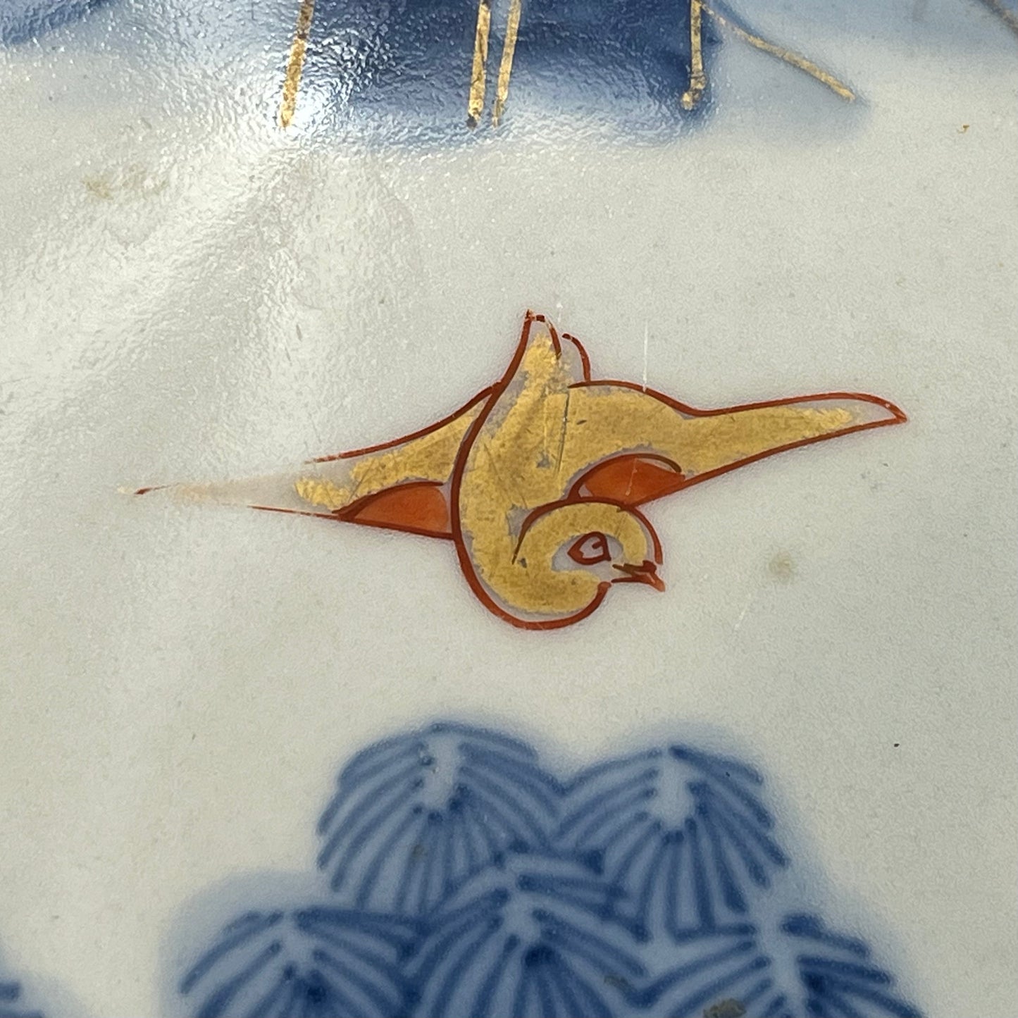 Ceramic Imari Plate dove 6"