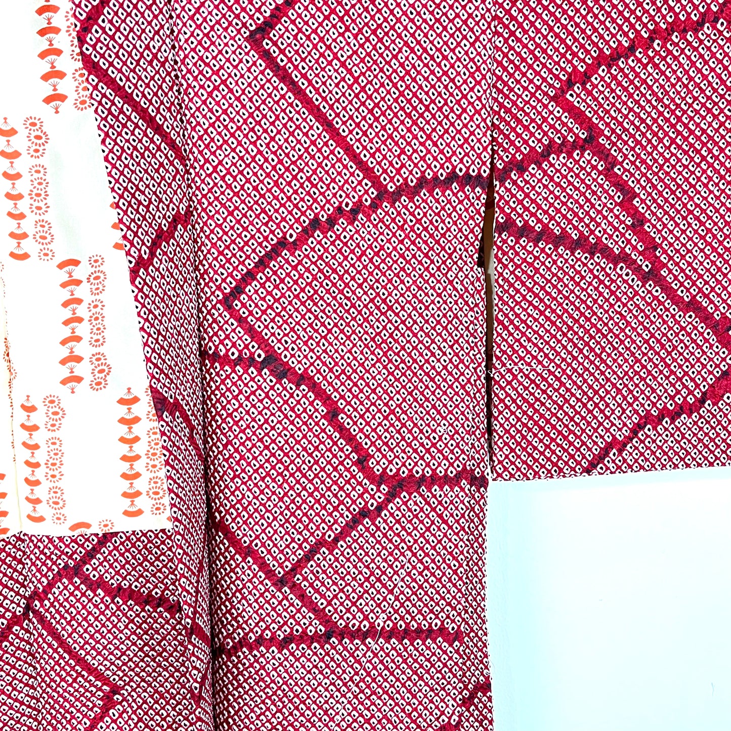 Vintage Japanese Silk Haori Coat in Shibori Tie-dye Bright Red Fan Pattern 28"L