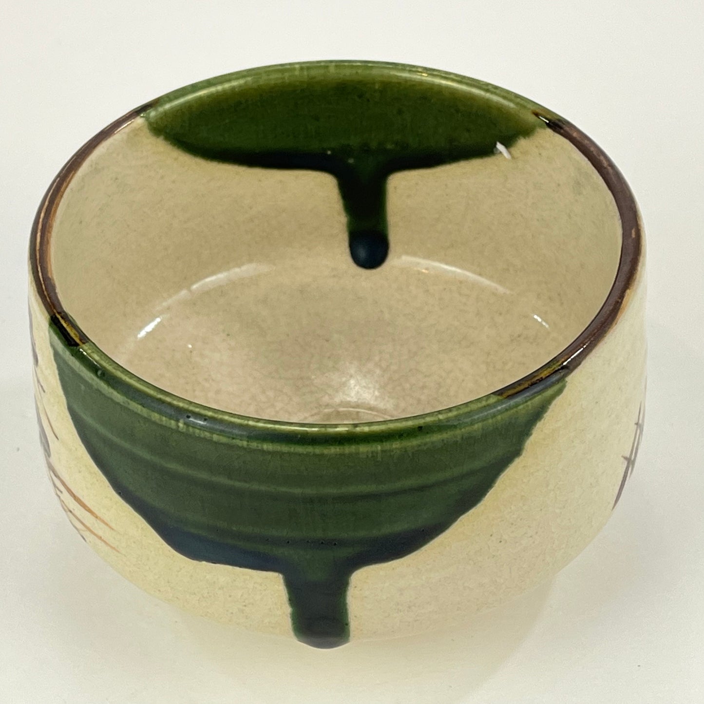 Signed Oribewear Tea Ceremony Chawan Tea Bowl Green Spot Drips & Pine Trees