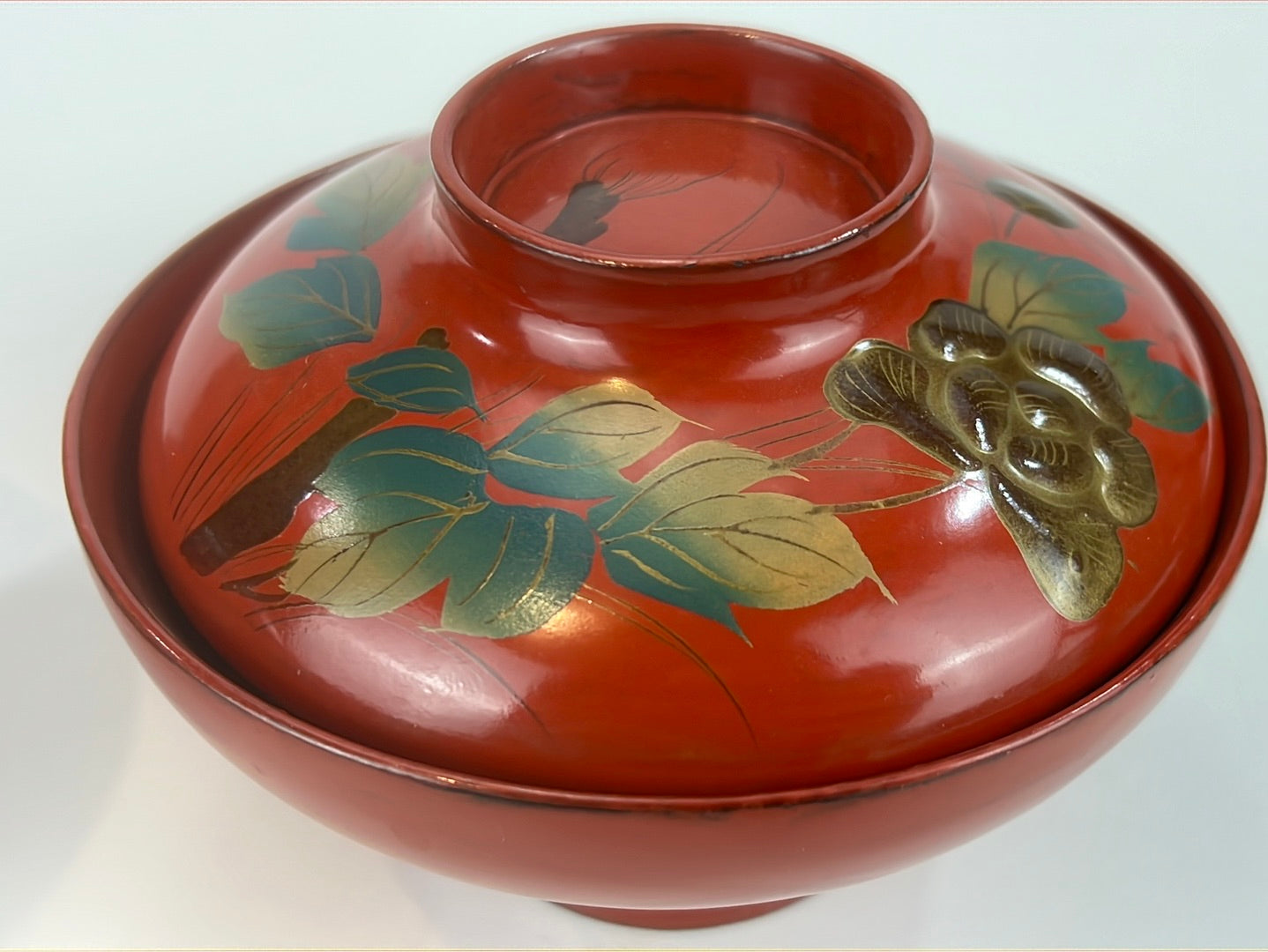 Antique Japanese Edo Era (c1850) Pair of Lacquer Makie Wooden Lidded Soup/Rice Bowl
