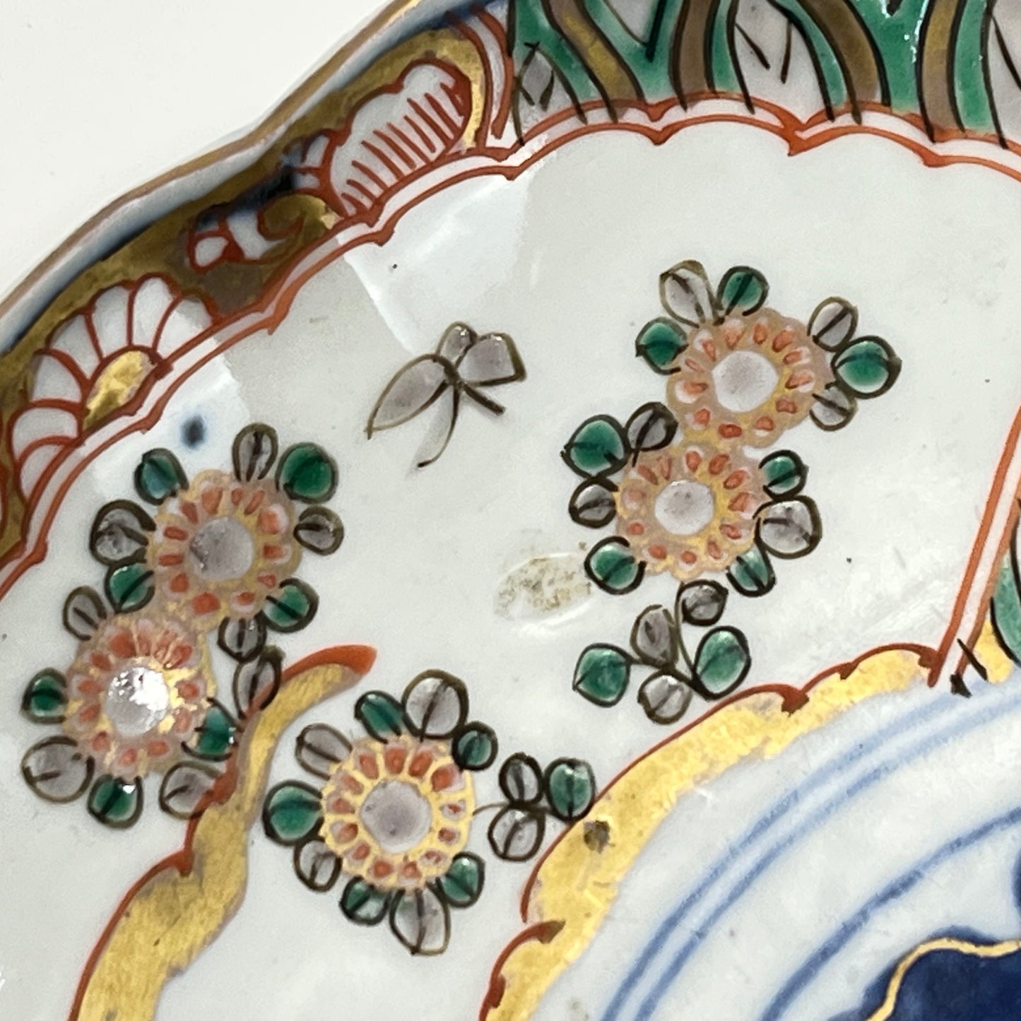 Antique Meiji Era Japanese Ceramic Aka-Imari Plate