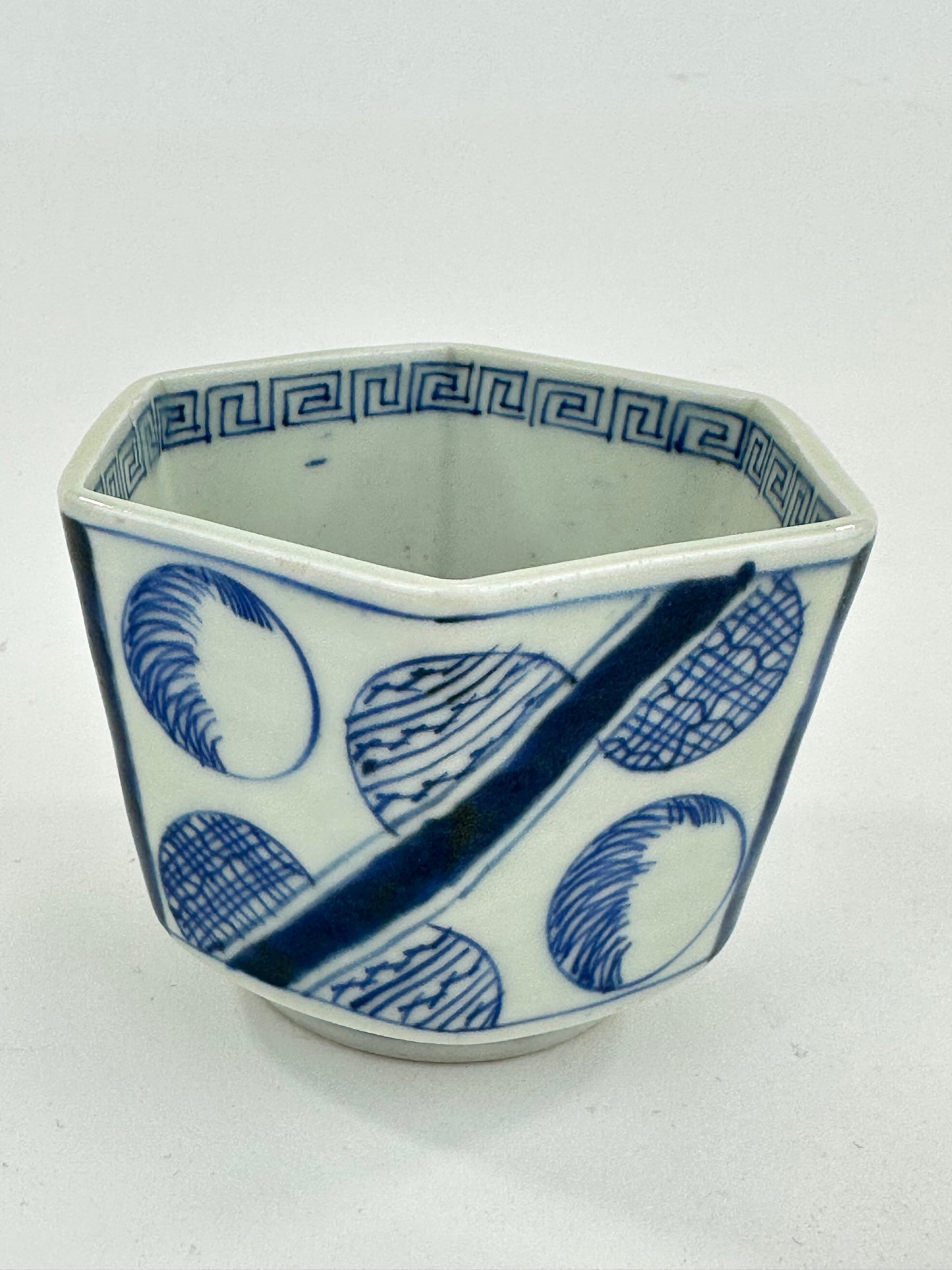 Antique Japanese Arita Imari Blue & White Hexagonal Porcelain Cup 19thC