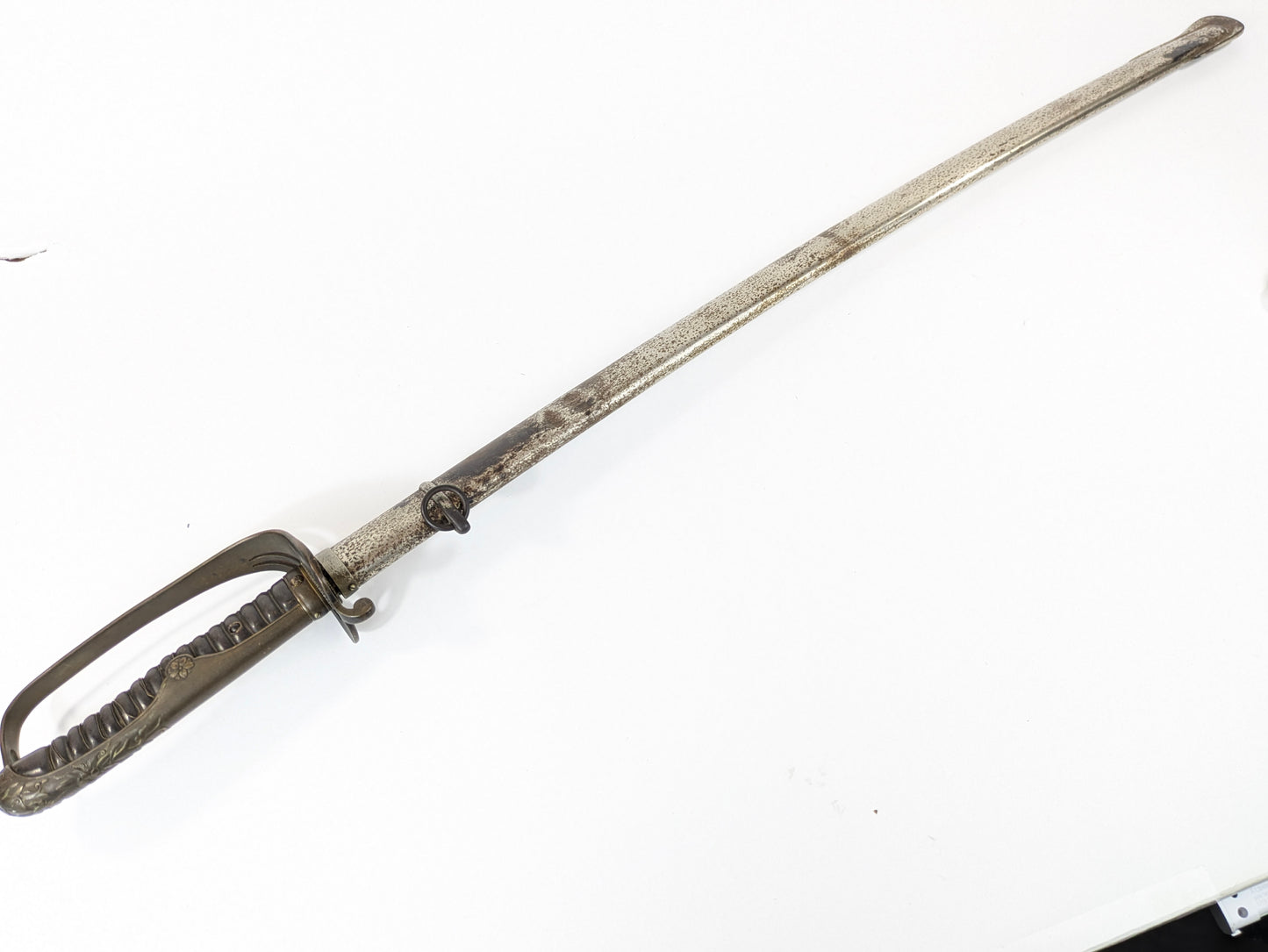 Antique Japanese Type 19 Cavalry Officer’s Sword (Kyū-guntō) Meiji c1880's LS188