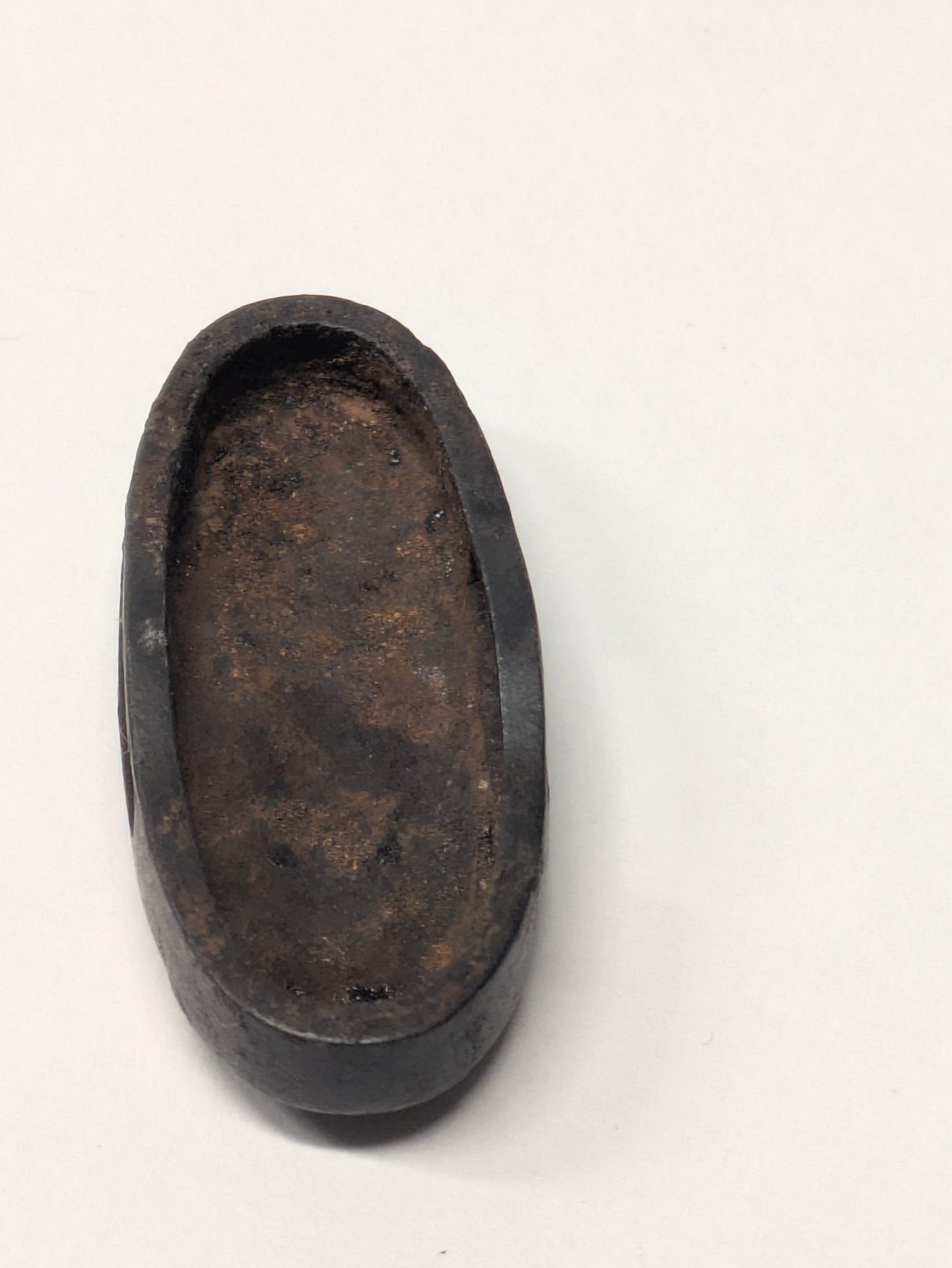 Japanese Mixed Metal Kashira with Farmer and Silver Waterfall, Edo Period, c. 1800–1868,