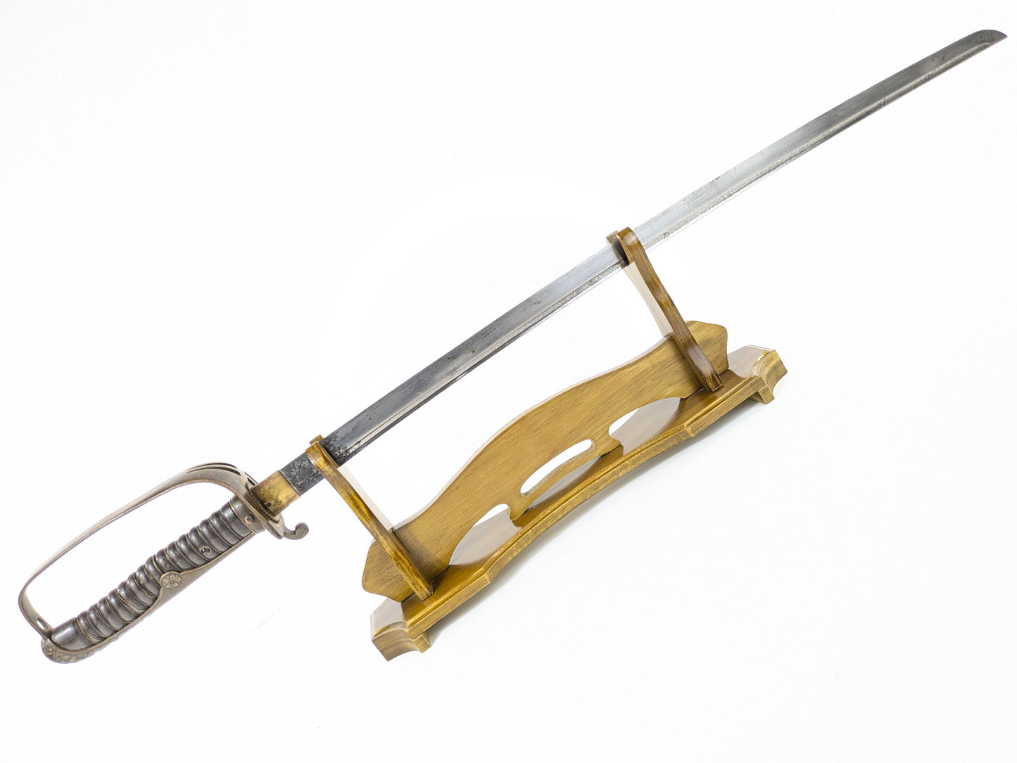 Antique Japanese Type 19 Cavalry Officer’s Sword (Kyū-guntō) Meiji c1880's LS188