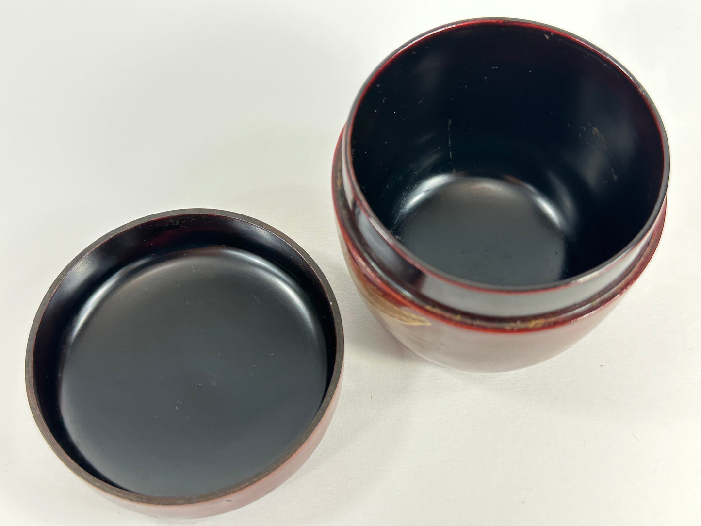 Vintage Japanese Tea Ceremony Natsume Red Lacquer Shibafune Gold Maki-e 3”