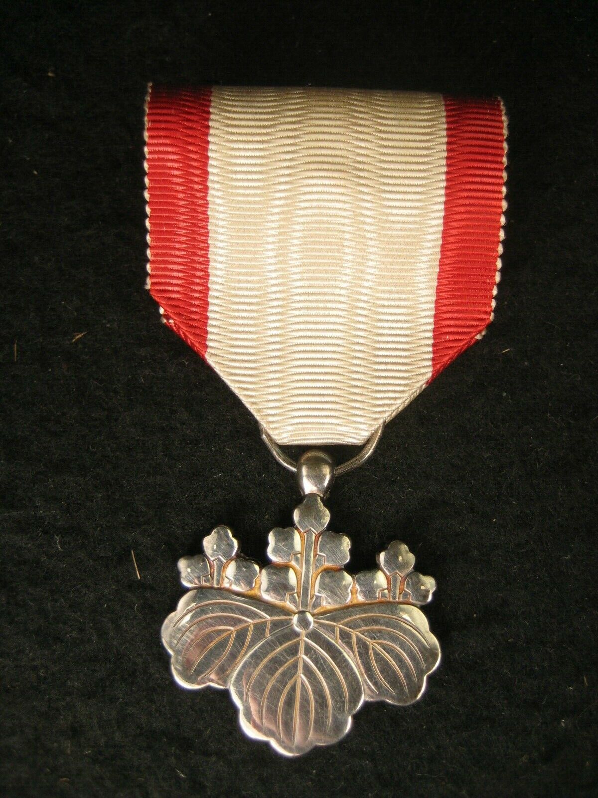 Antique Japanese Ww2 War Sterling Silver Medal Cased Order Of The Rising Sun