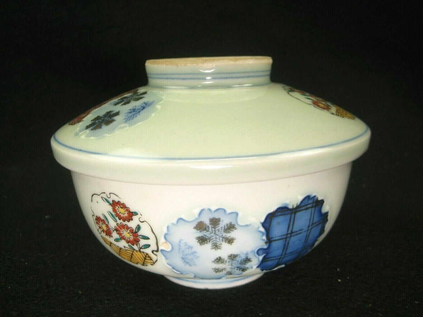 Antique Japanese Meiji Era Kutani Imari Ceramic Chawan Lidded Bowl