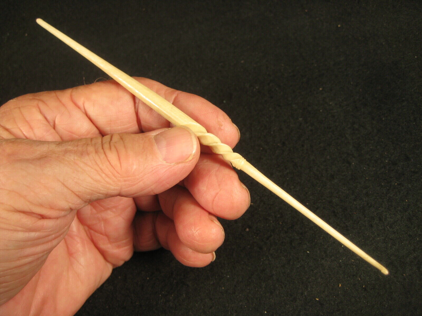 Antique Japanese Hand Made Bone Crochet Hook – Shogun's Gallery