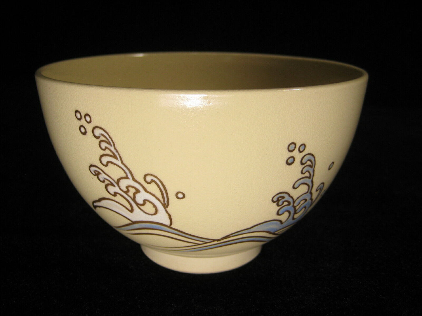 Vintage Japanese Signed Chawan Tea Ceremony Bowl Ceramic Wave Motif 5"