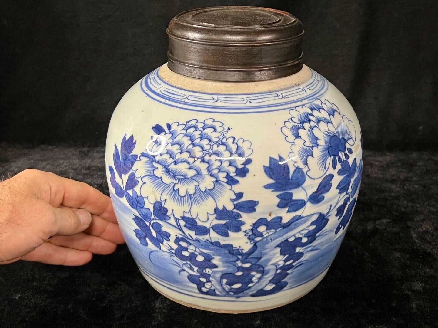 Antique Chinese Qing 19th Century Blue & White Ginger Jar Hand Painted 8"