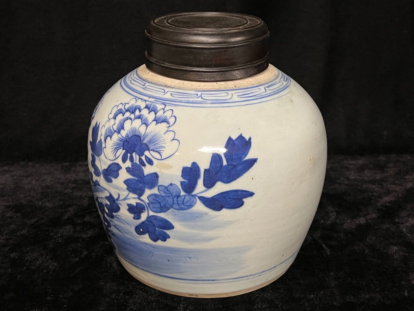 Antique Chinese Qing 19th Century Blue & White Ginger Jar Hand Painted 8"