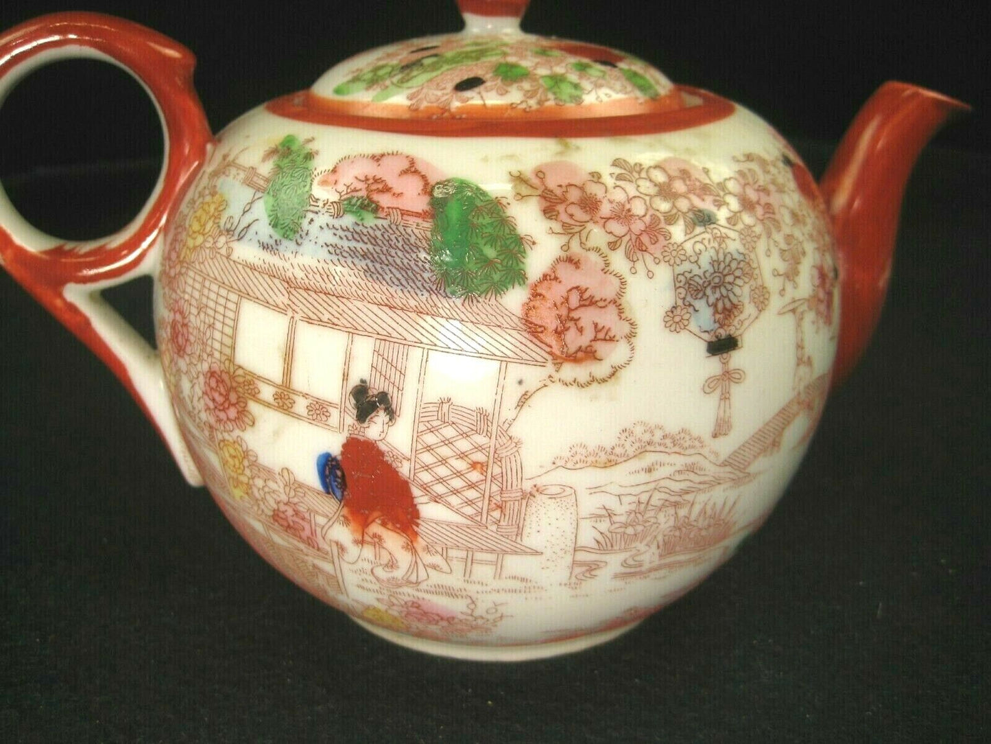 Antique Japanese (C 1920) Printed & Hand Painted Imari Ceramic Tea Pot & 4Cups