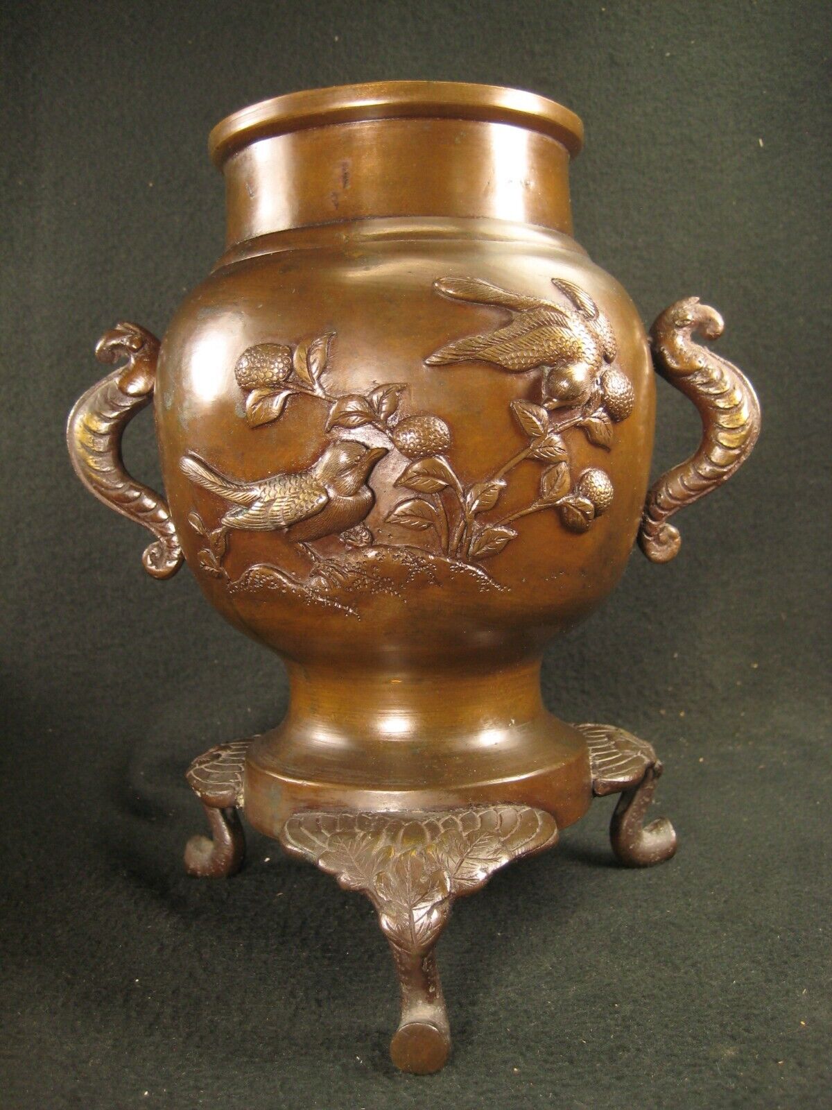 Antique Japanese Signed Usubata Bronze Ikebana Flower Vase Birds & Flowers