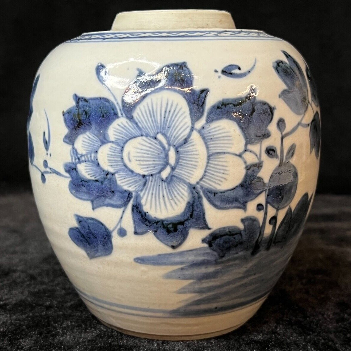 Antique Chinese Qing 19Th Century Cobalt Blue & White Jar Peonies 5.5"