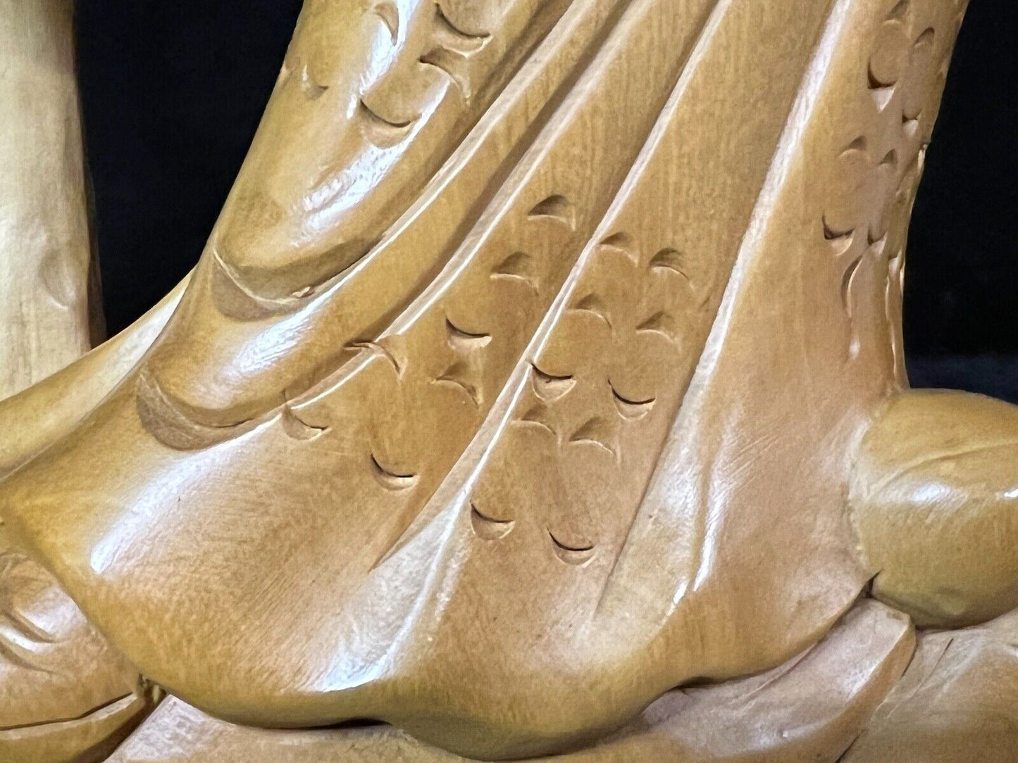Vintage Chinese Quan Yin Carved Sculpture 18" Goddess ff Compassion