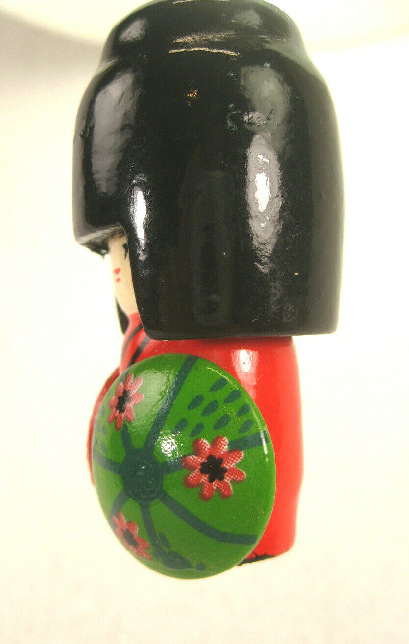 Japanese Hanging Kokeshi Ornement Red Kimono Green Hat Red Fan Tall Hair
