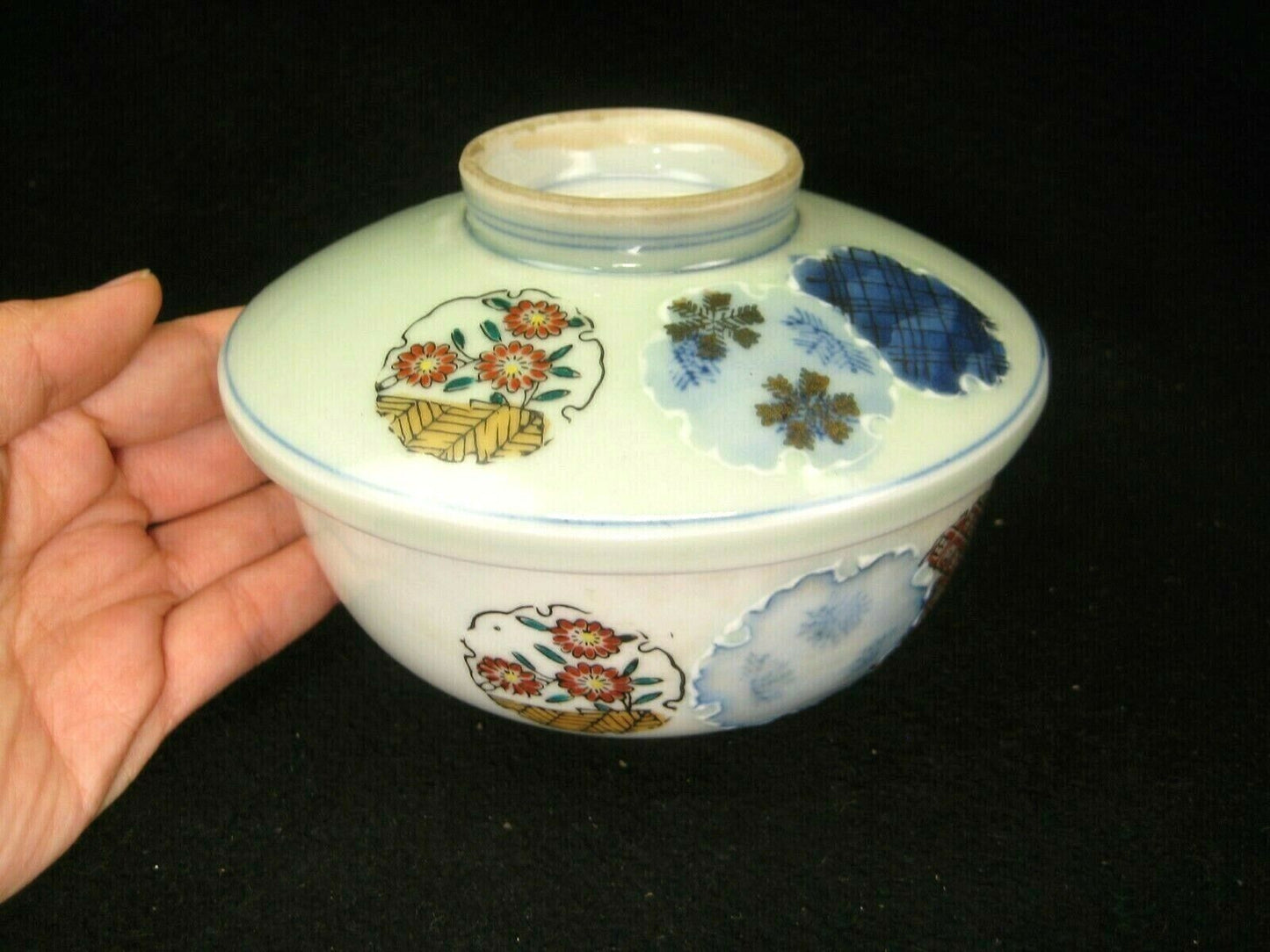 Antique Japanese Meiji Era Kutani Imari Ceramic Chawan Lidded Bowl