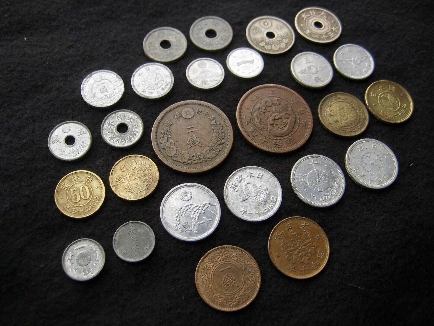 Vintage Japanese Set Of Three 1Sen Bronze Coins 1932 1933 1934 Imperial Crest